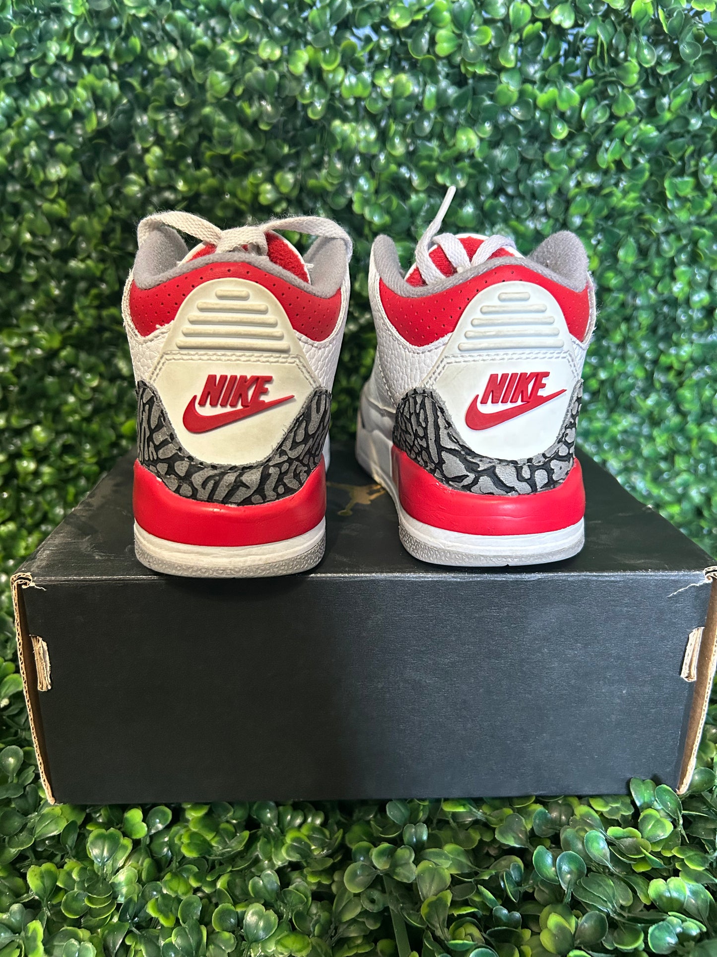 Jordan 3 retro size 11.5c