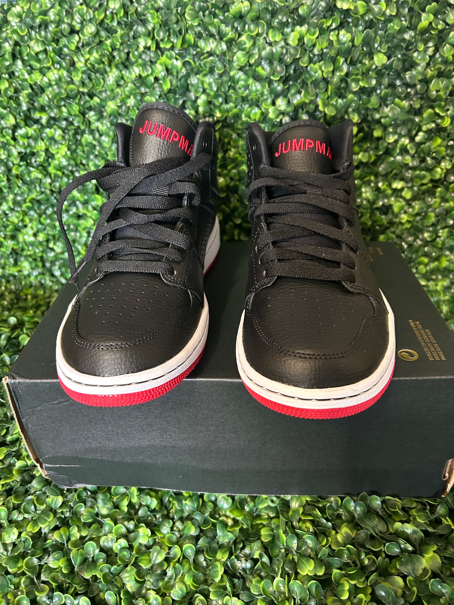 Jordan access size 6.5y