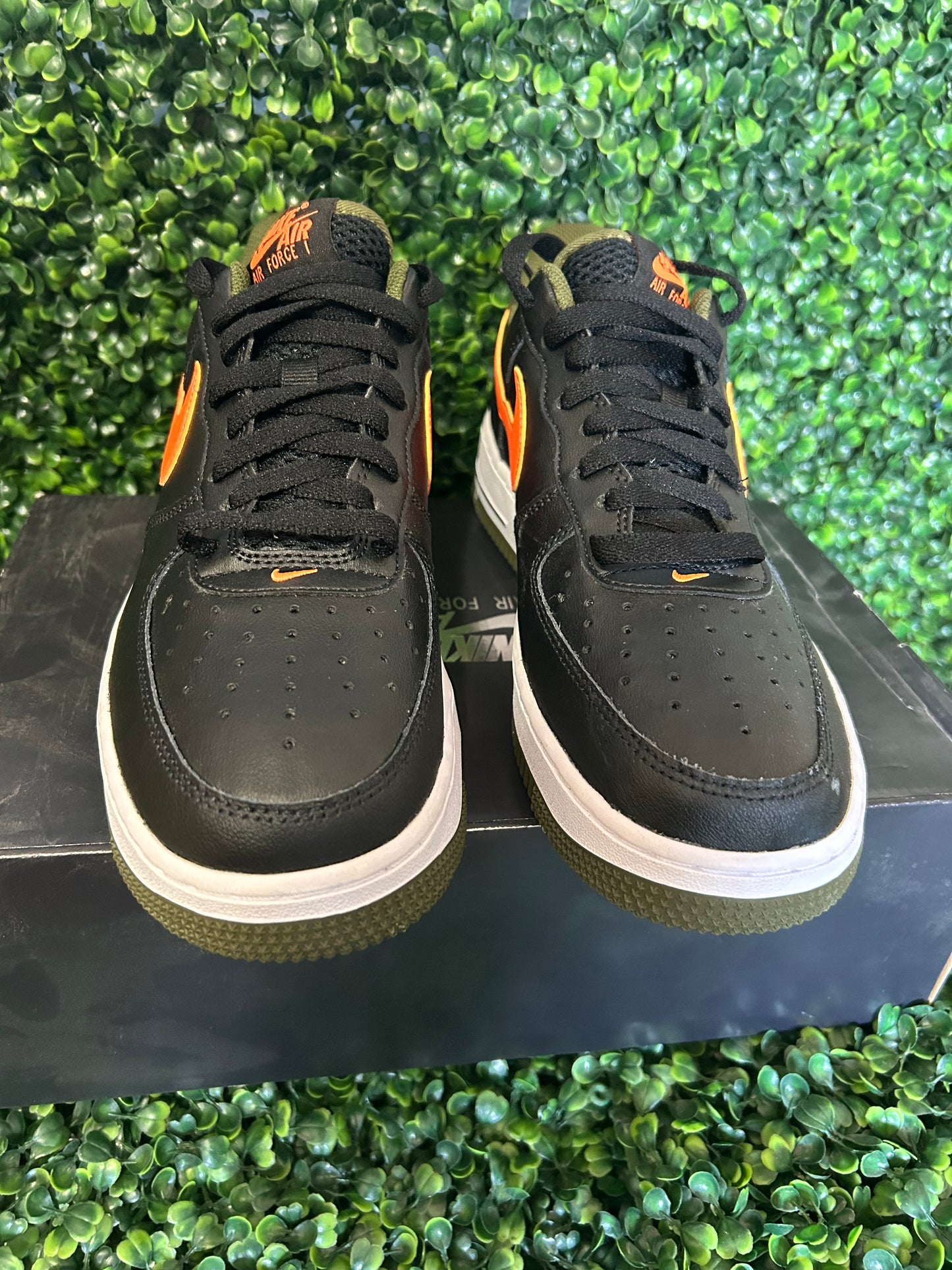 Nike Air Force 1 size 8.5