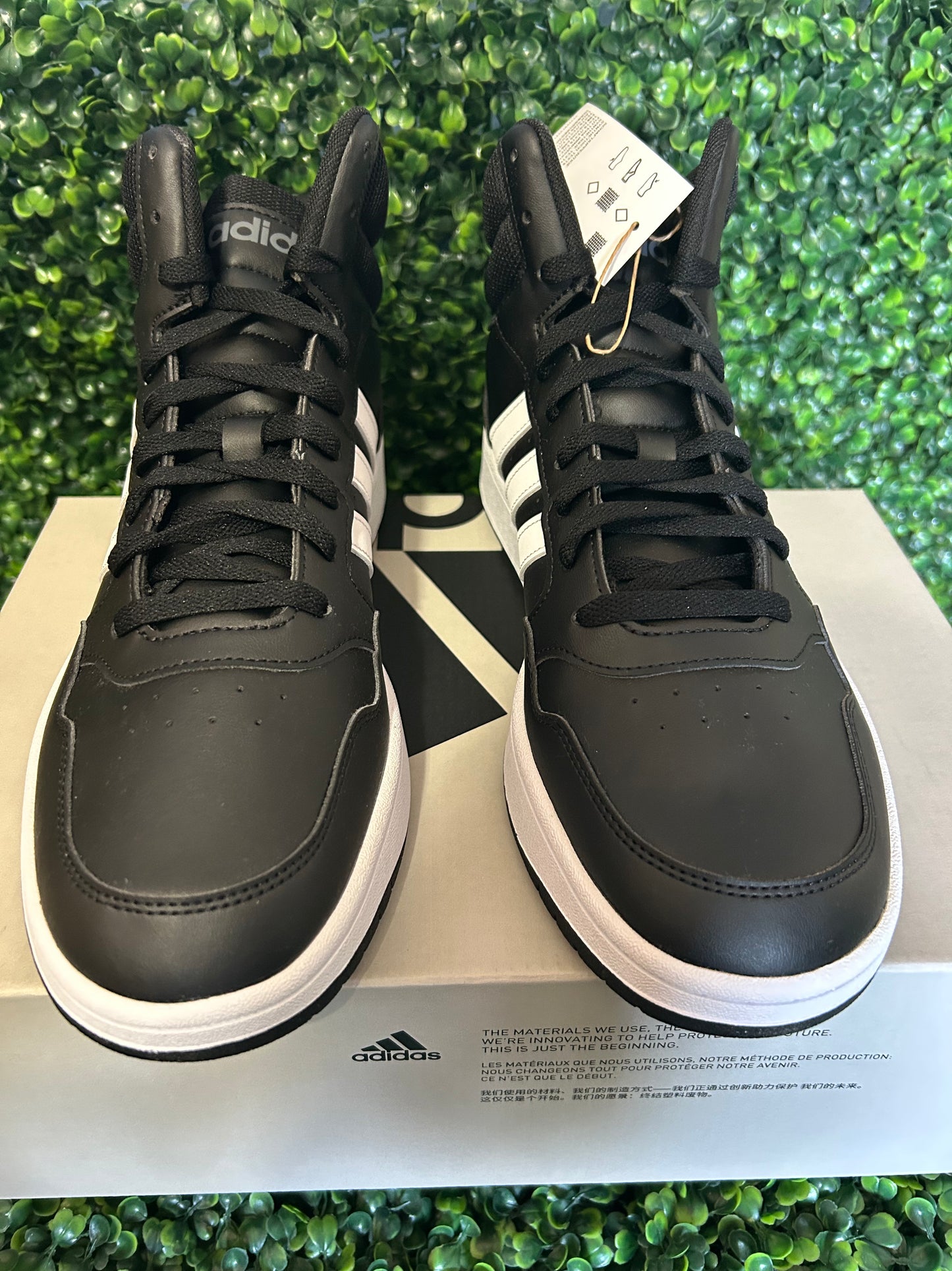 Adidas hoop mid size 10