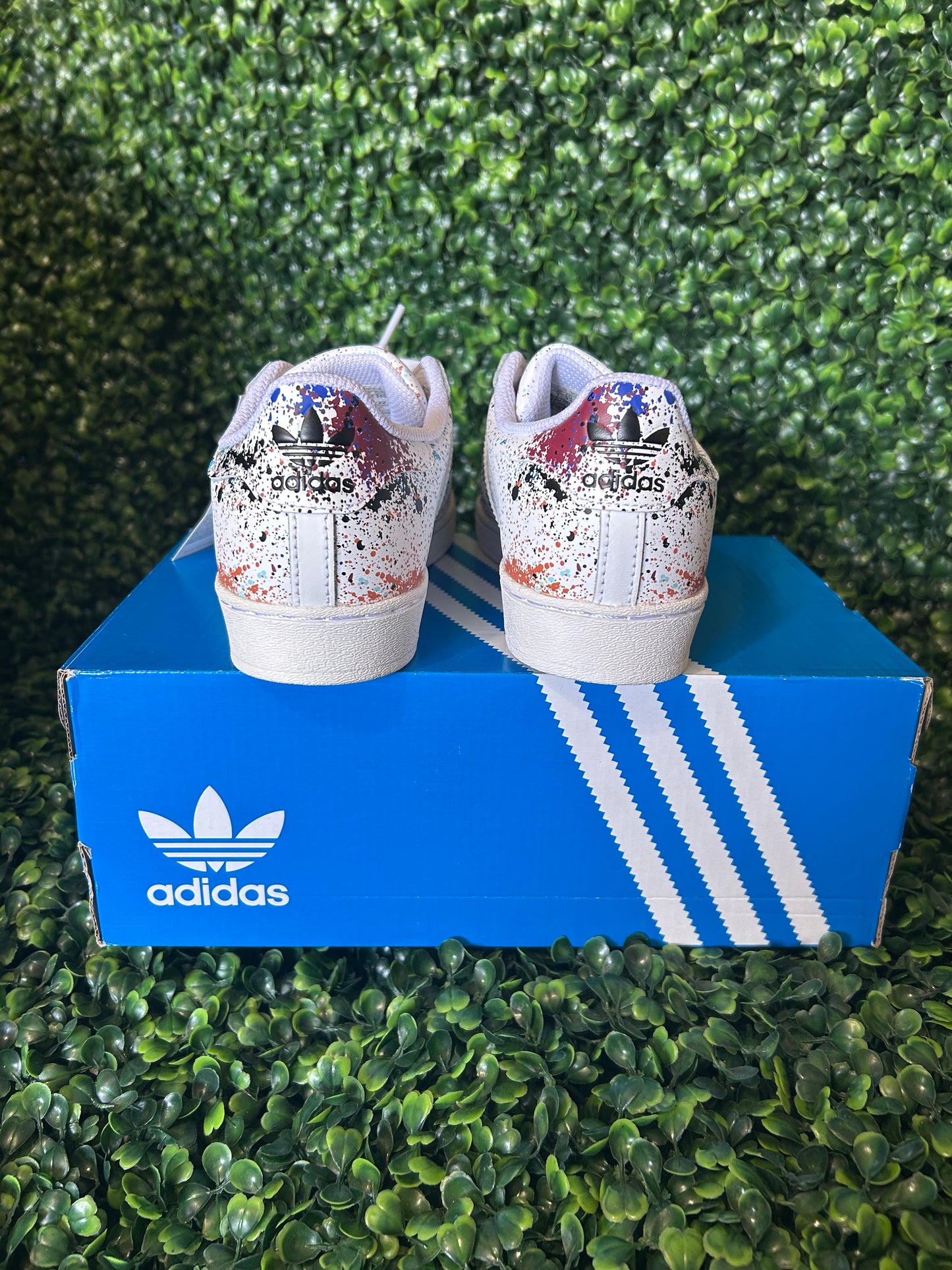 Adidas superstar size 1 size 1.5