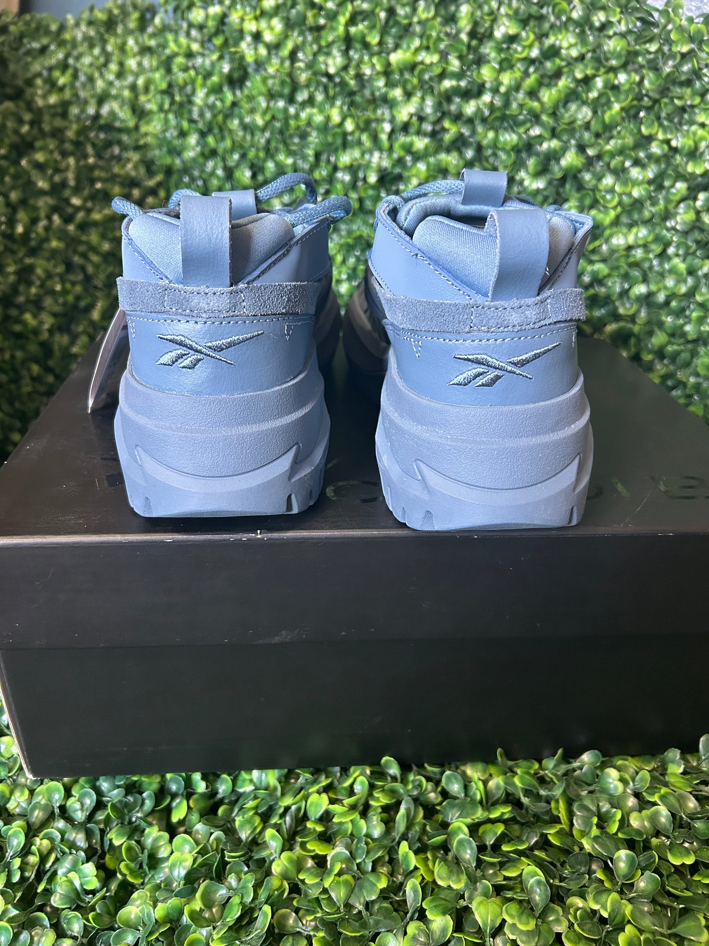 Reebok cardi B size 5