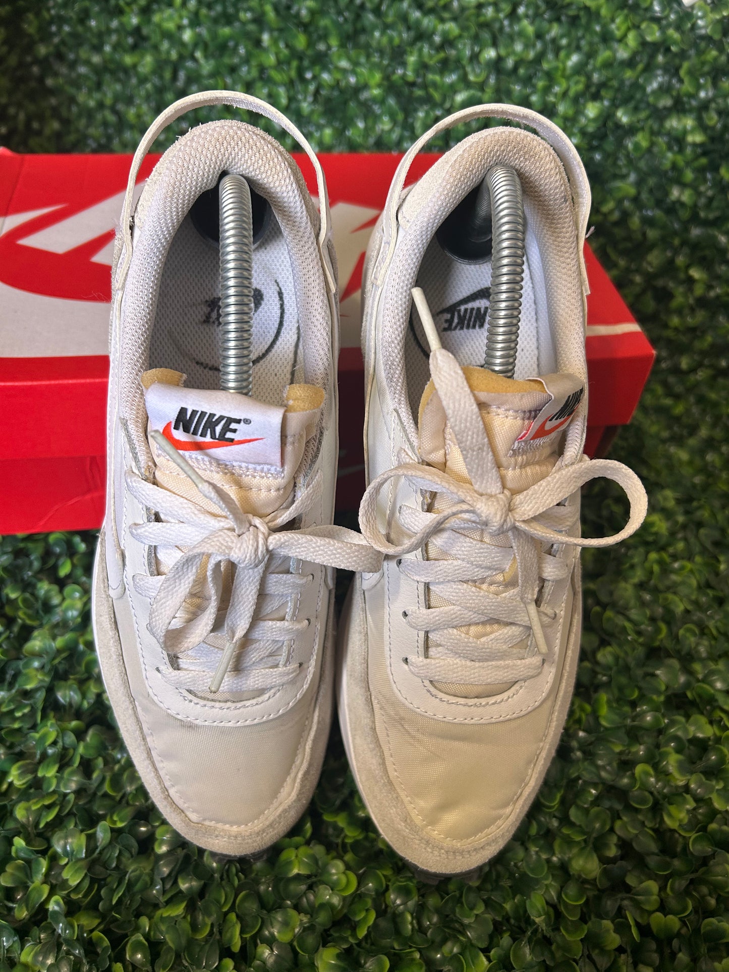 Nike waffle size 8.5 wmns