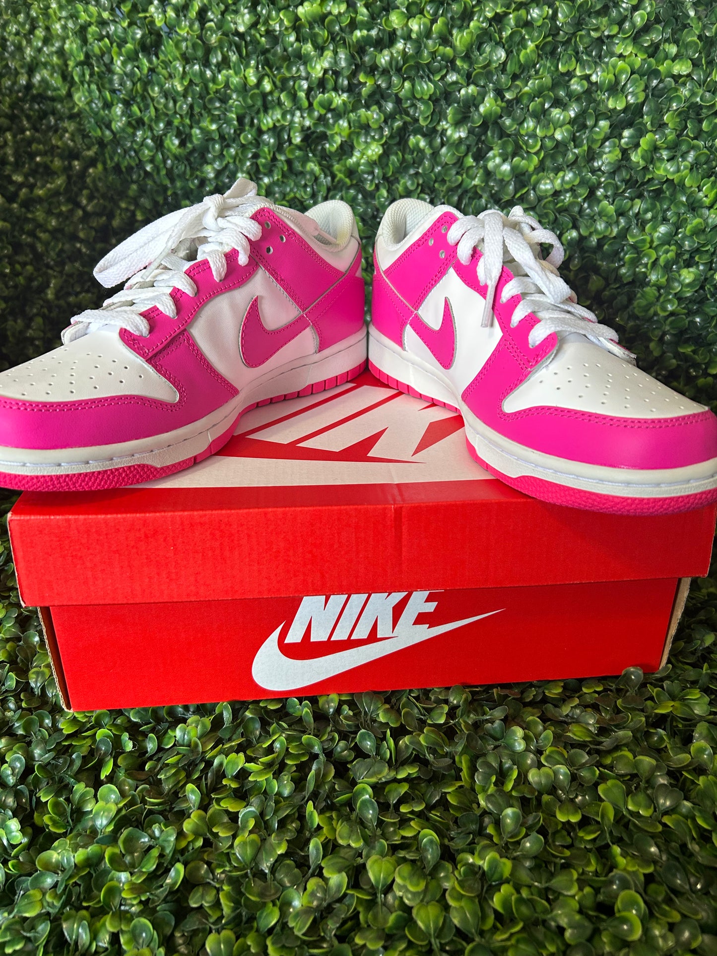 Nike dunk low size 7y