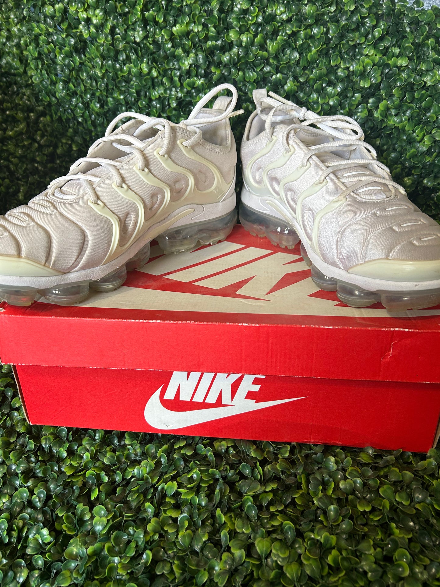Nike vapor airmax size 10.5