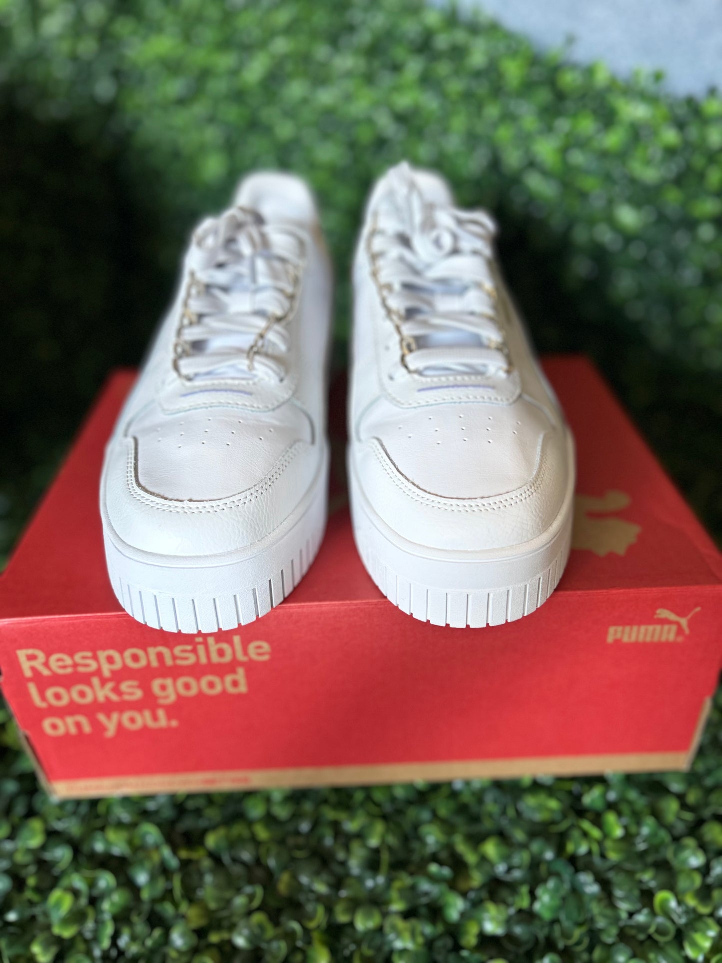 Puma size 9wmns