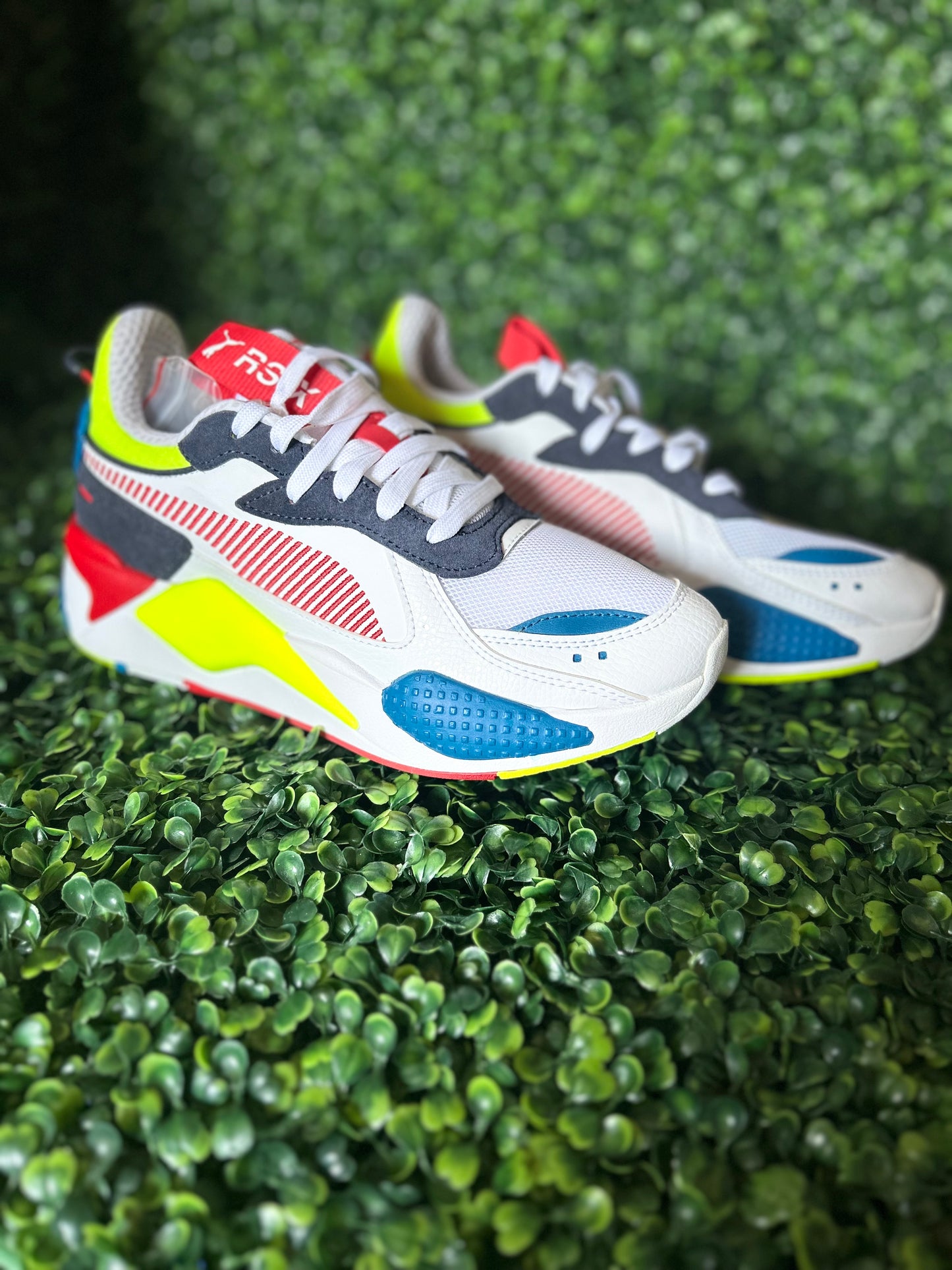 Puma RS size 7y