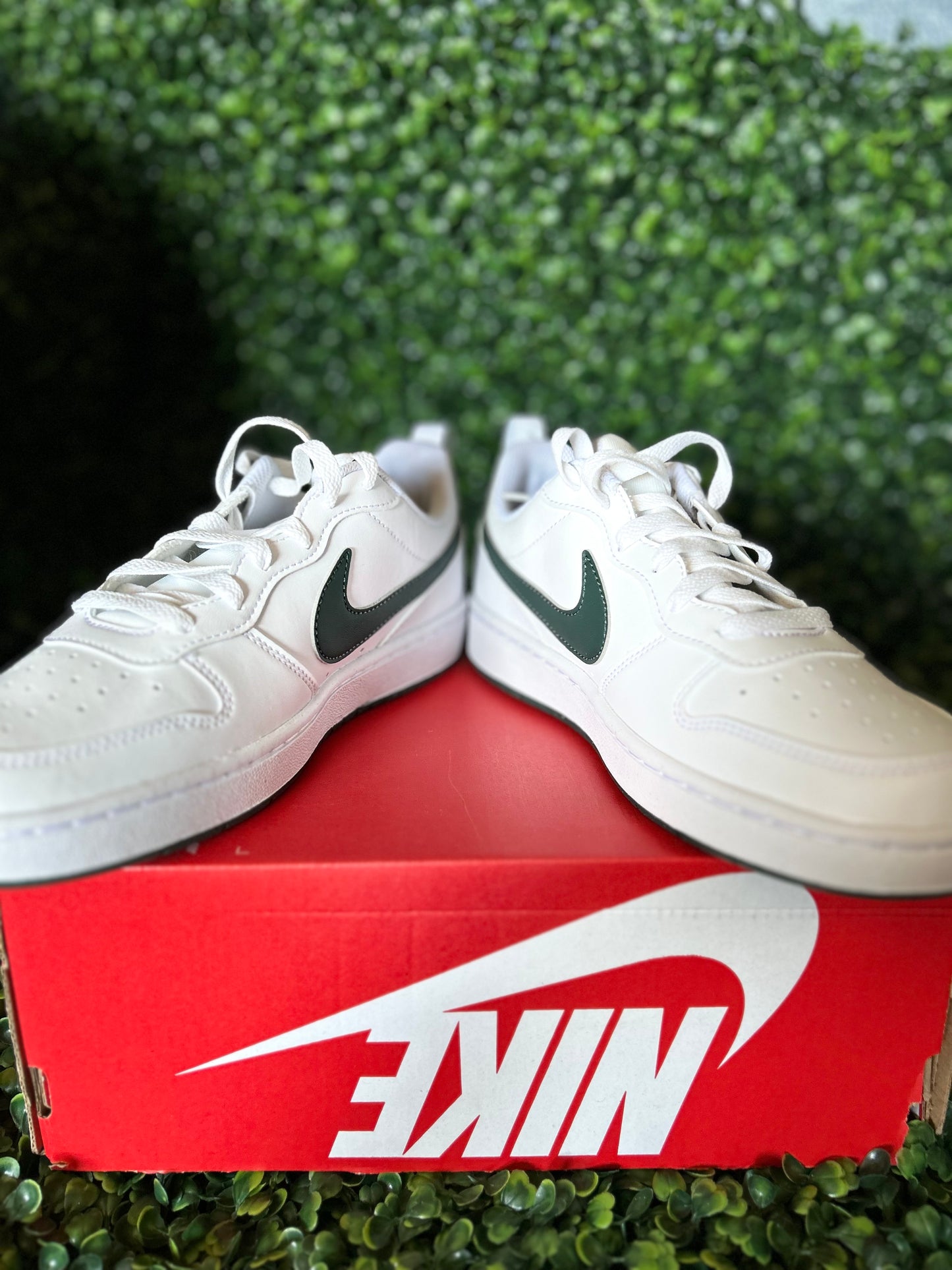 Nike court borough size 6.5y