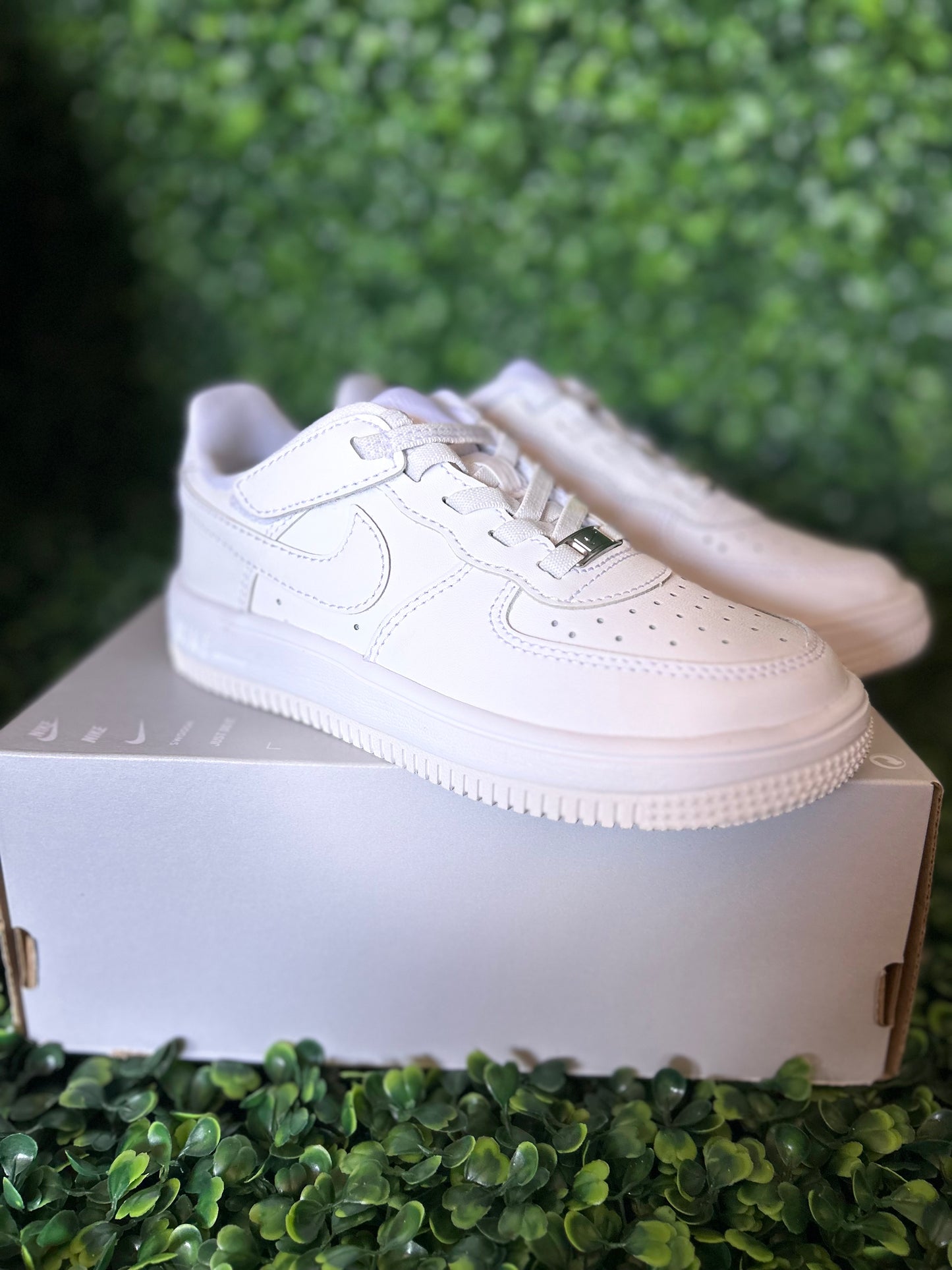 Nike force 1 size 12c