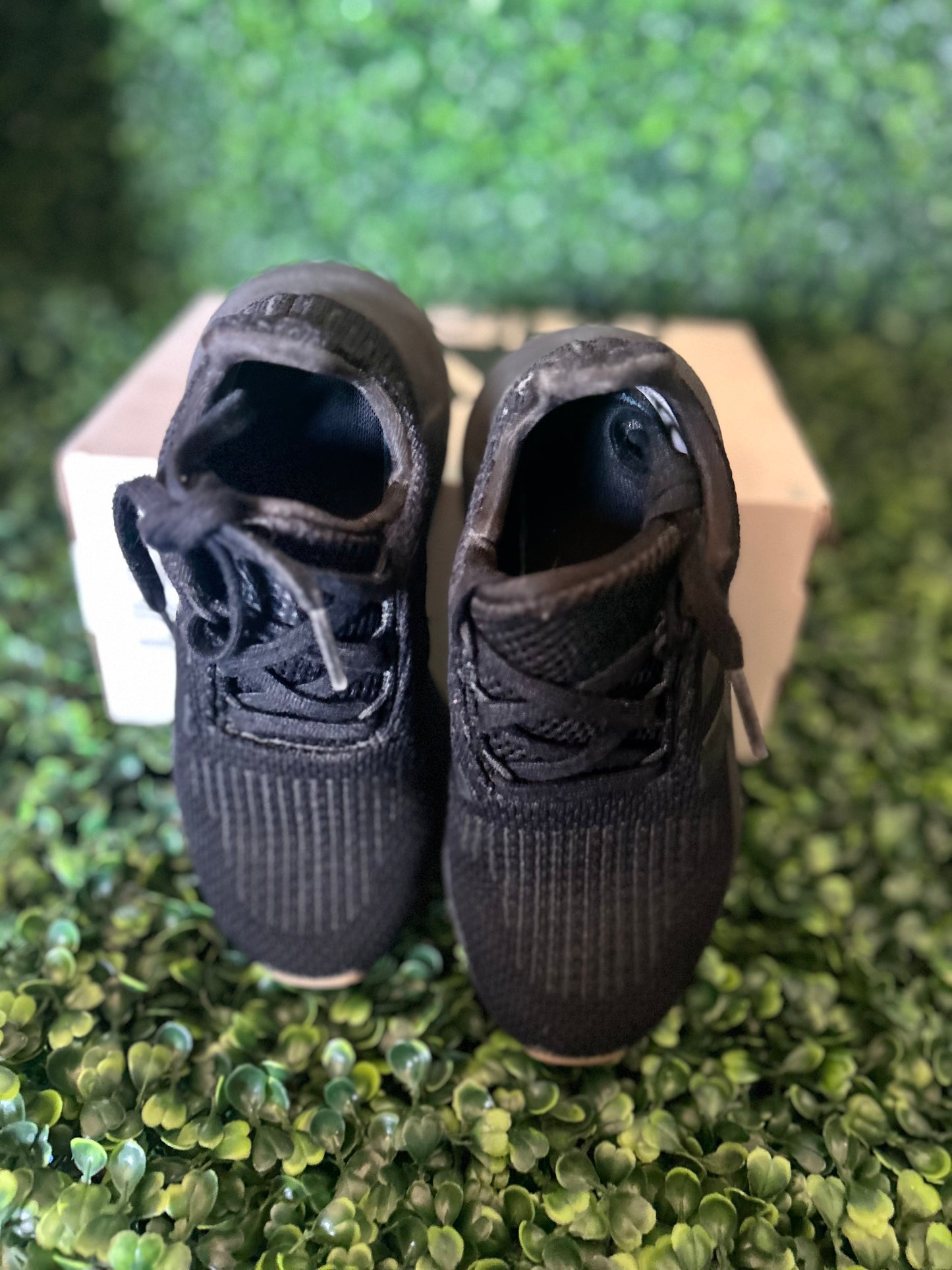 Adidas swift run size 11.5k