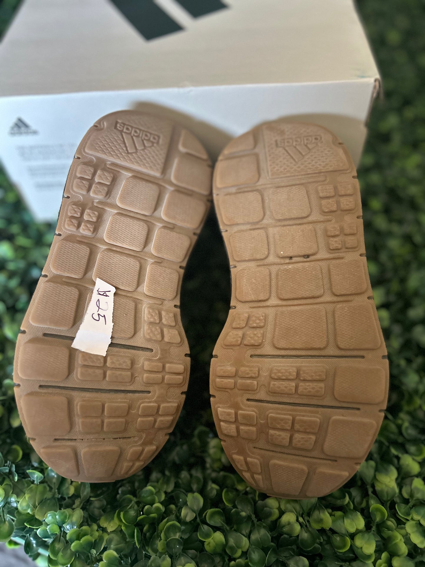 Adidas swift run size 11.5k