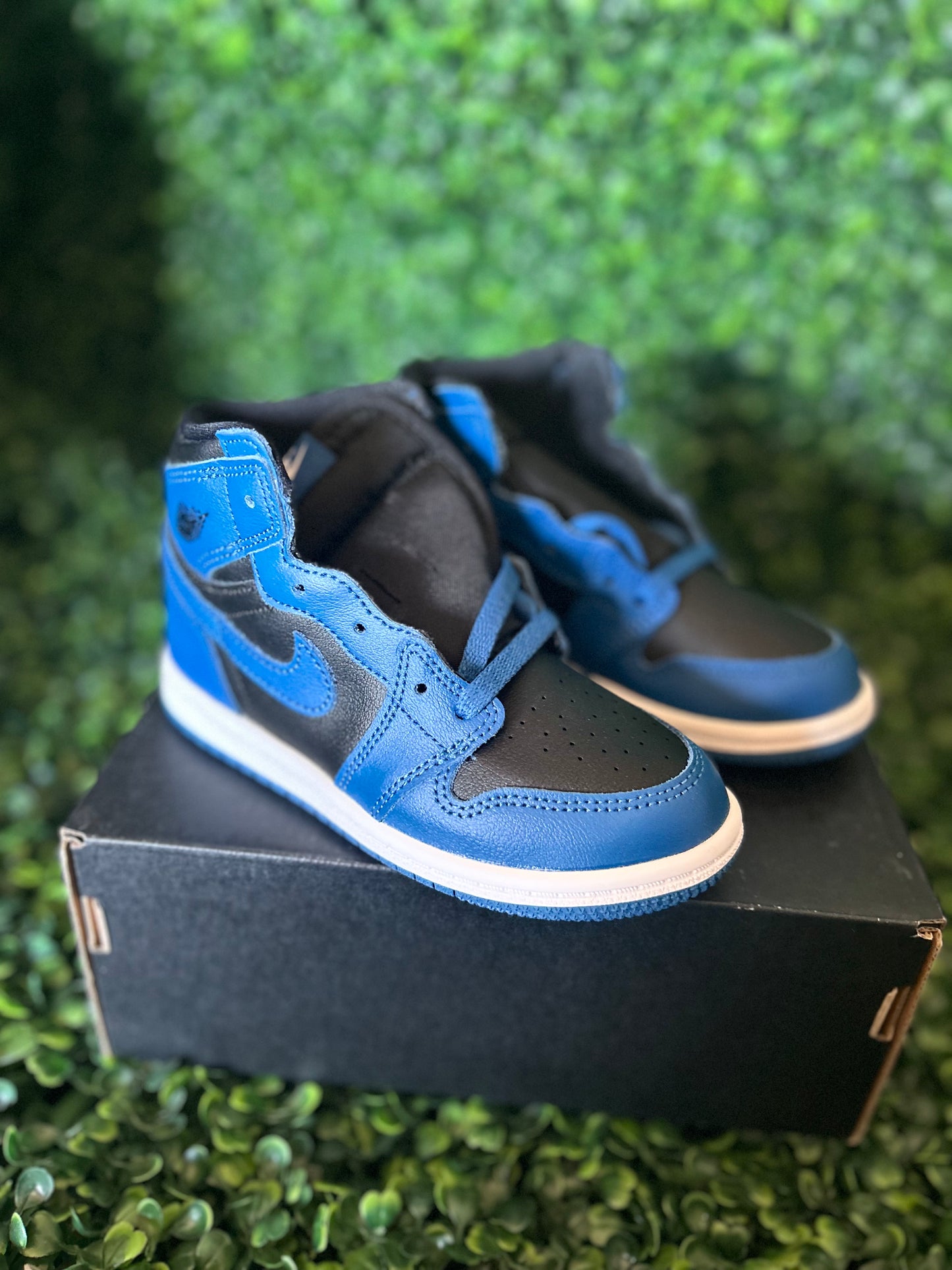 Jordan 1 size 10c