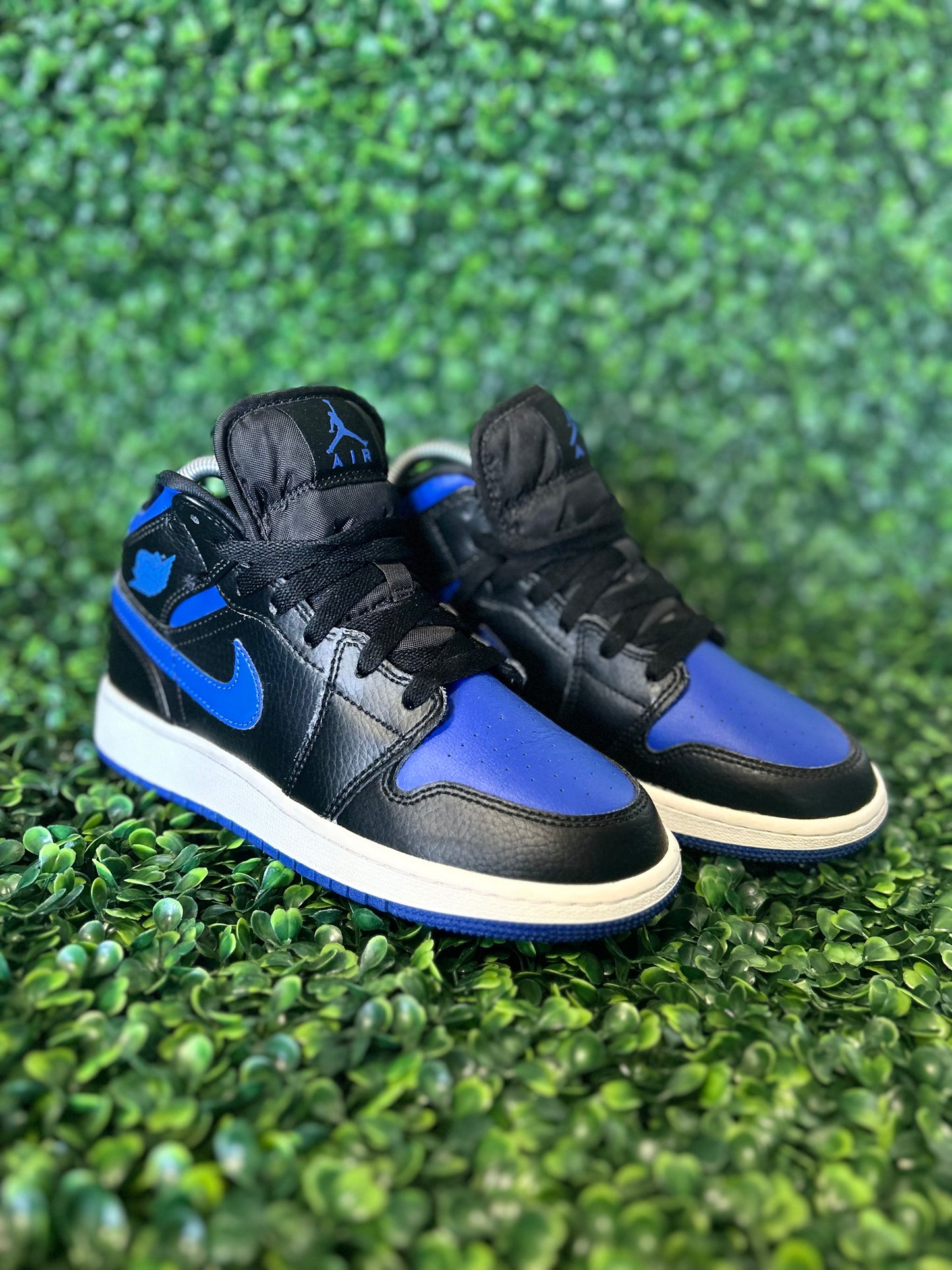 Jordan 1 size 5y