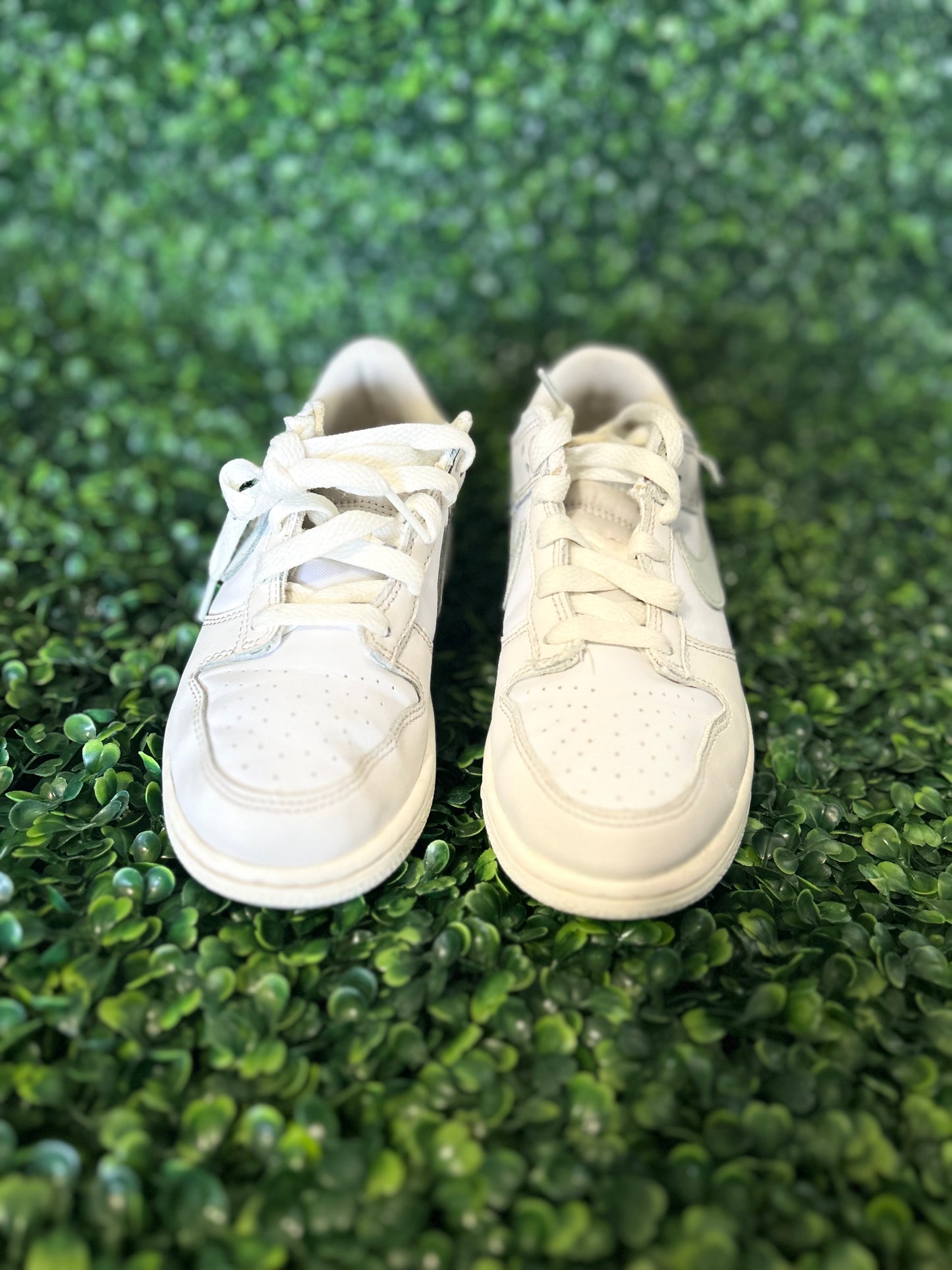 Nike dunk size 2y