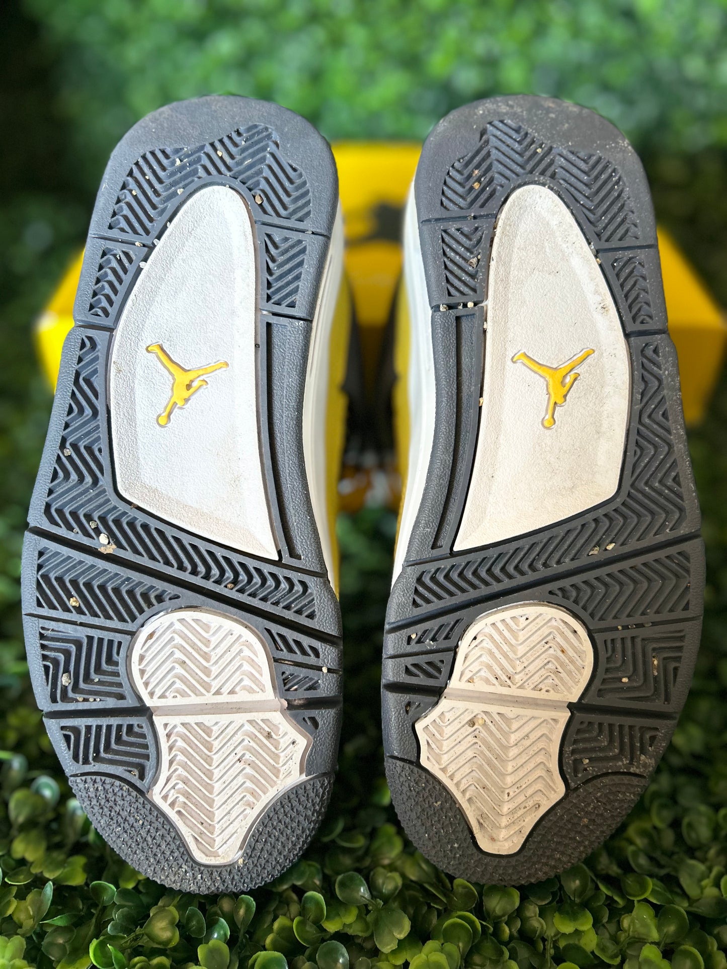 Jordan 4 size 4.5y