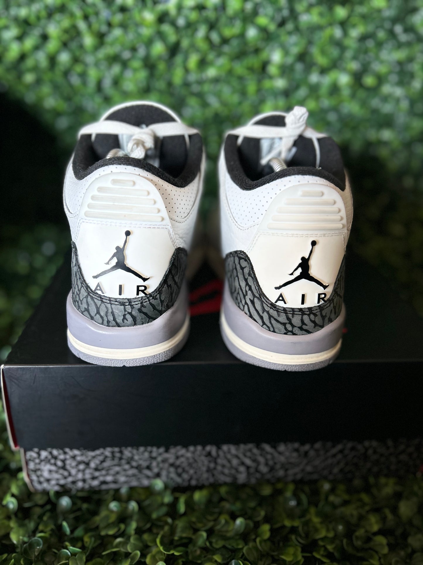 Jordan 3 size 7y