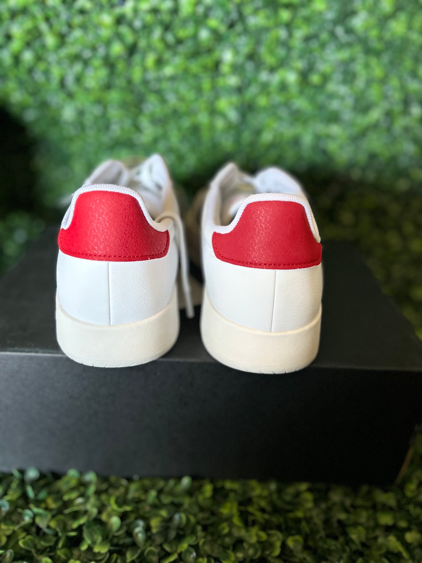 Adidas berreda size 12