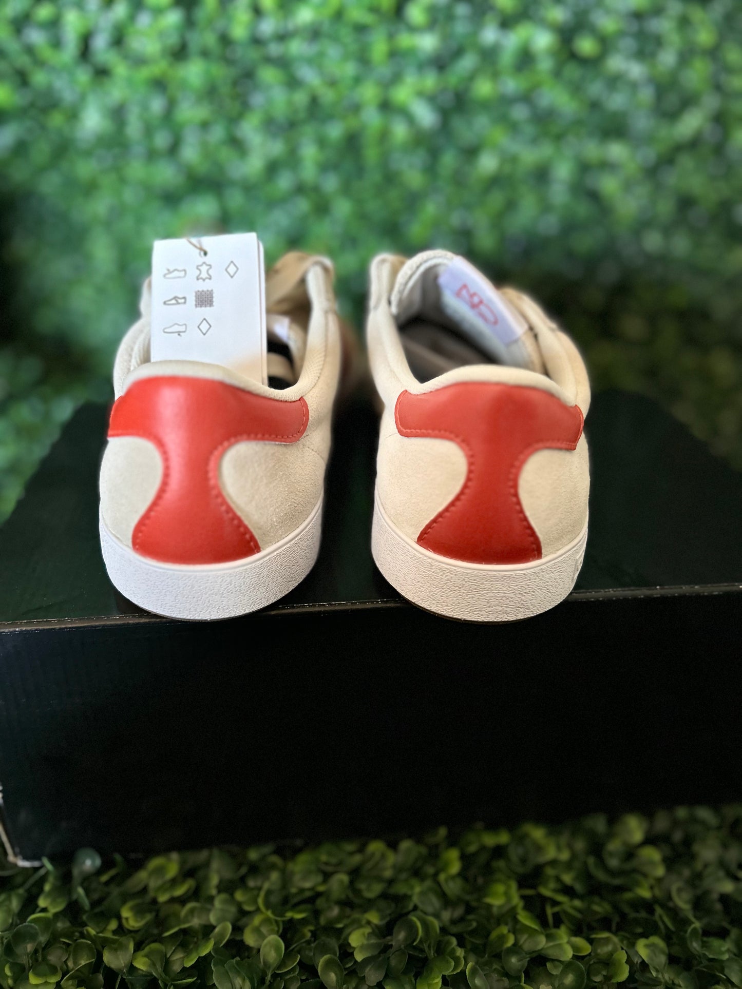 Adidas Nora size 8.5