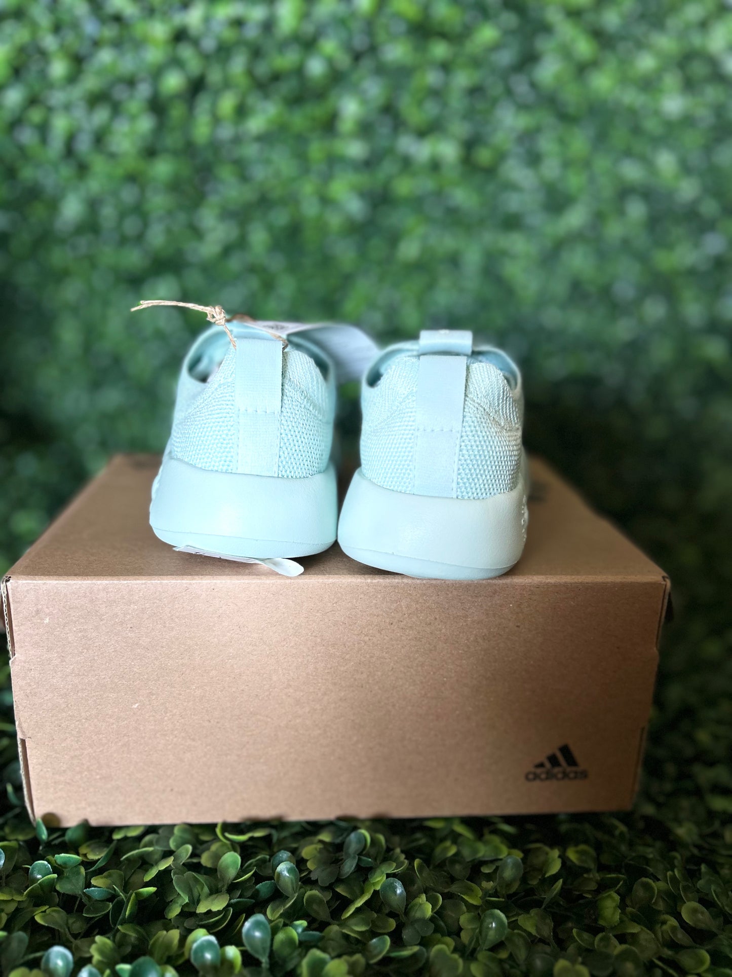 Adidas bubble comfy size 9k