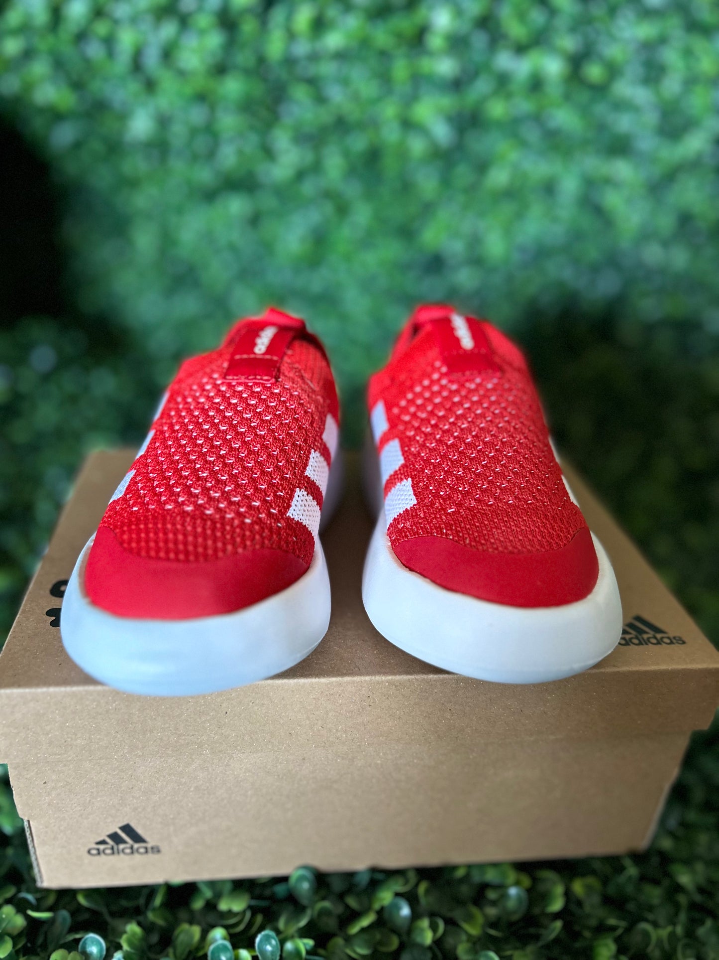 Adidas bubble comfy size 9k