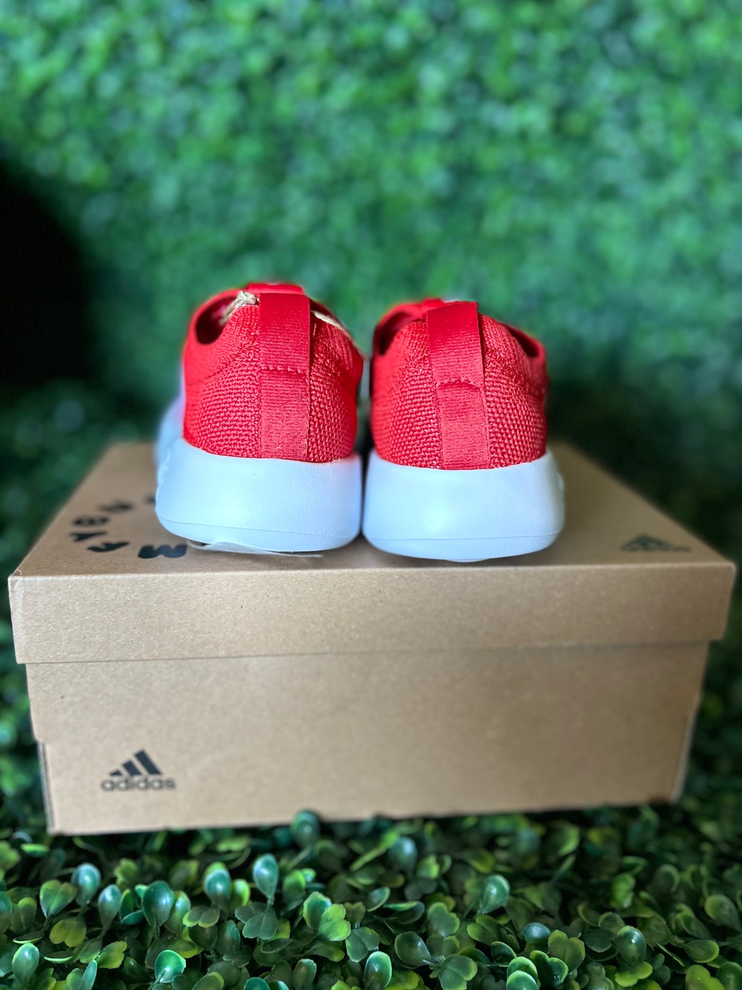 Adidas bubble comfy size 9k
