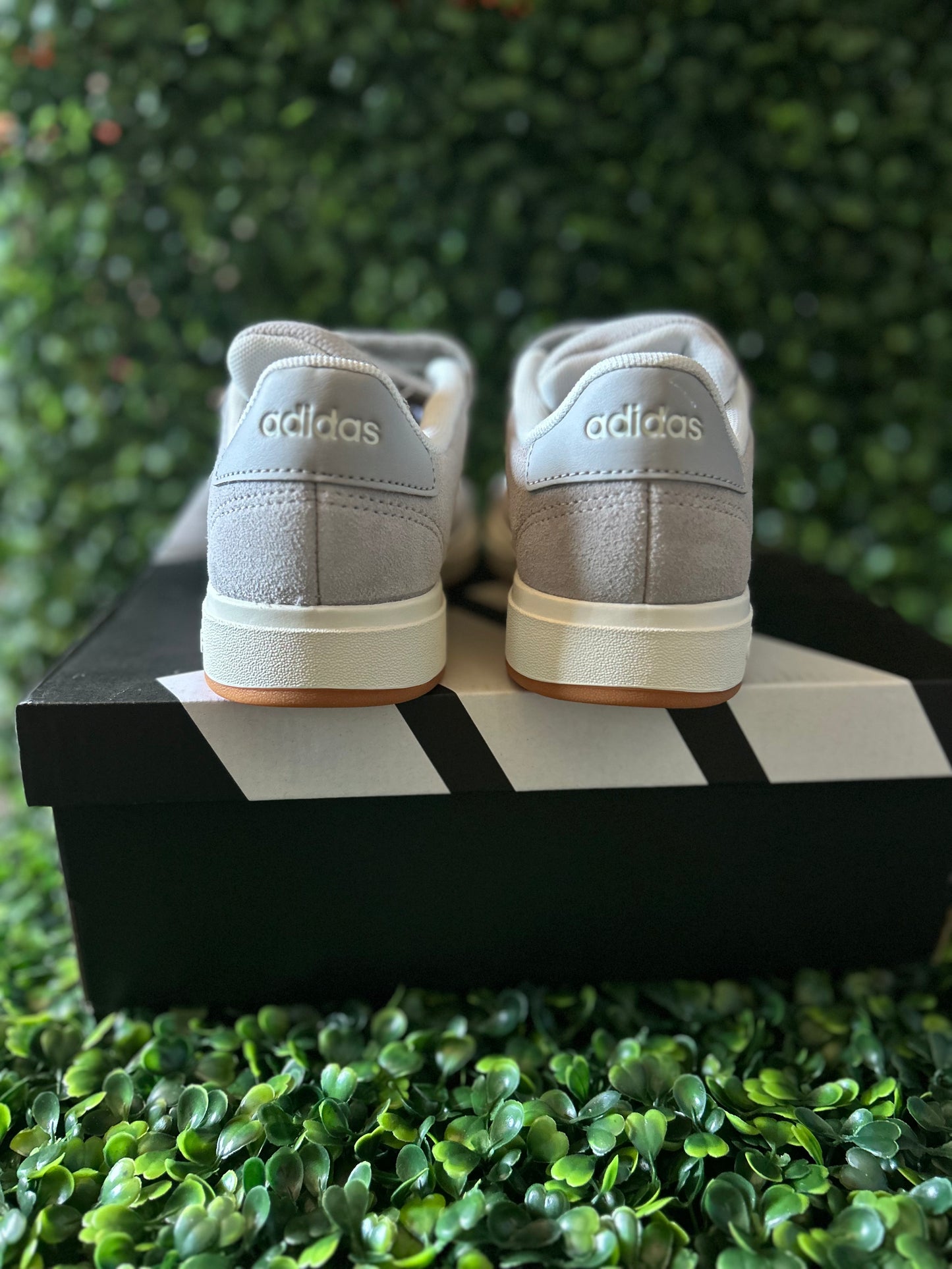 Adidas grand court