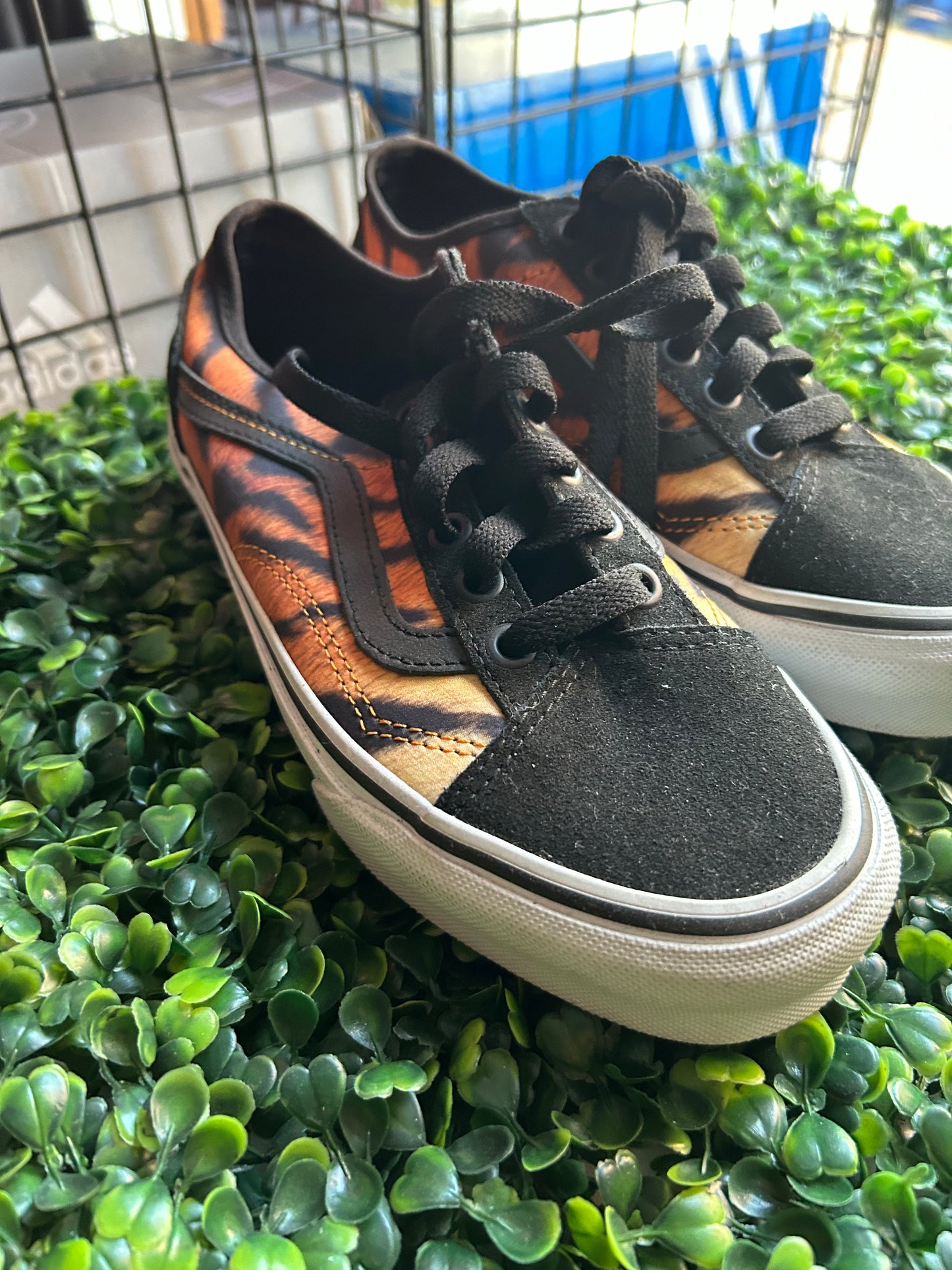 Vans tiger old skool tapered size 4.5