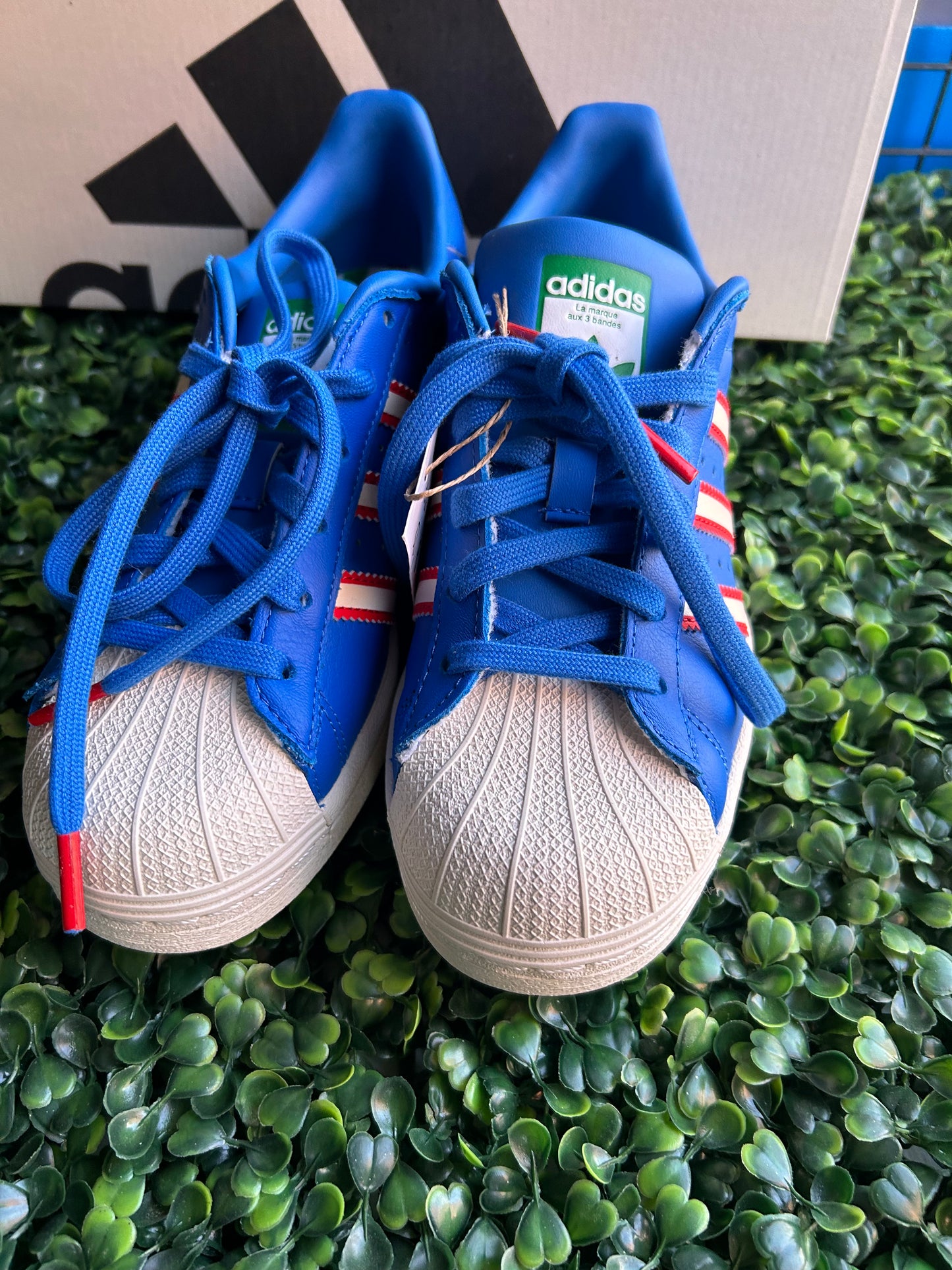 Adidas superstar J size 4.5