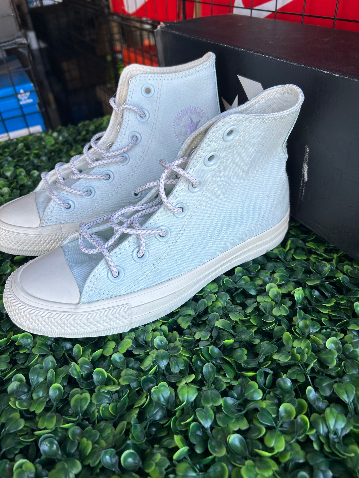 Converse size 5