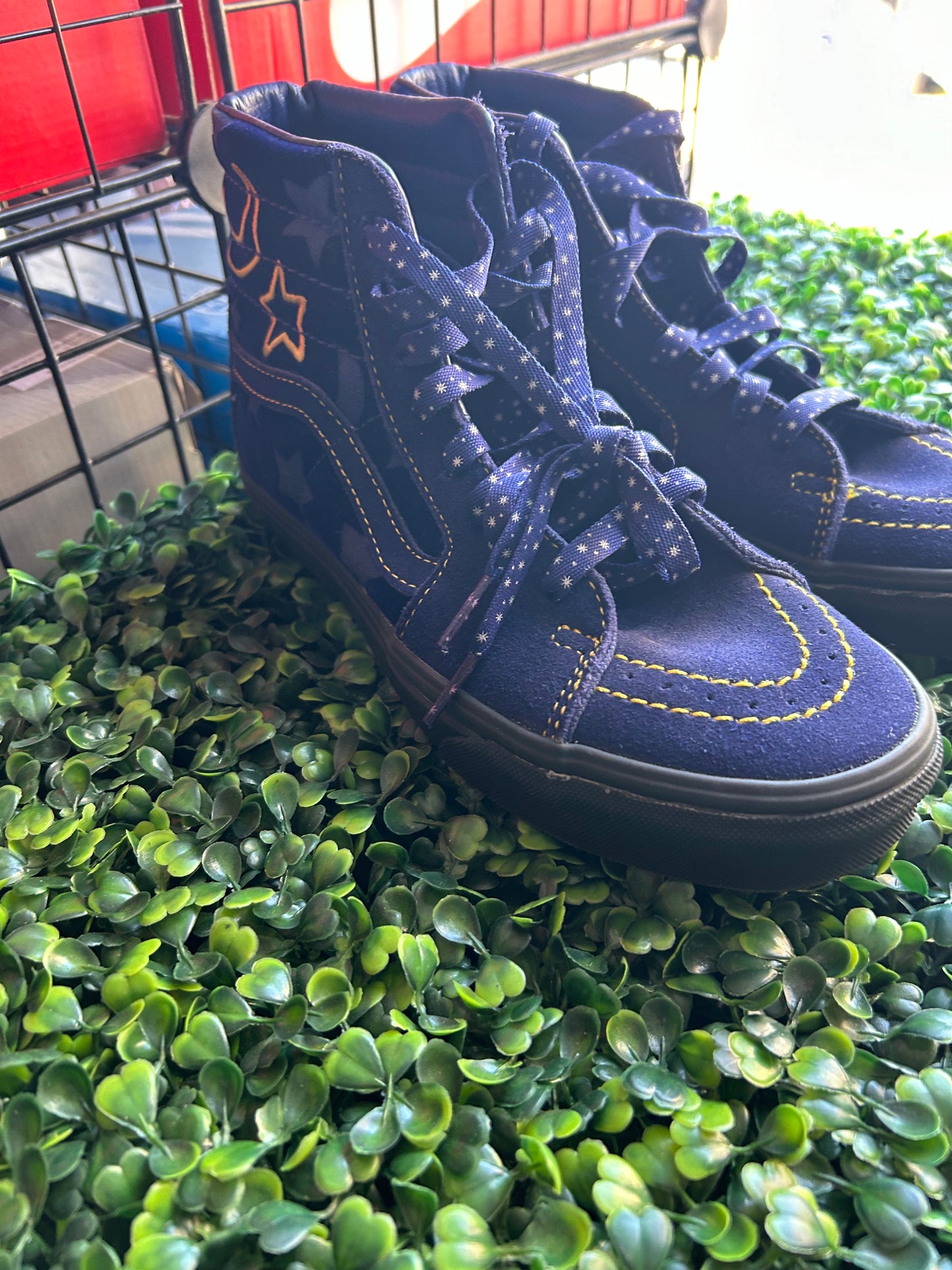 Vans Disney size 5