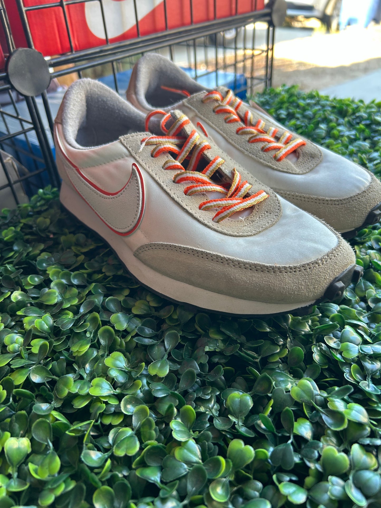 Nike sail rush size 5.5