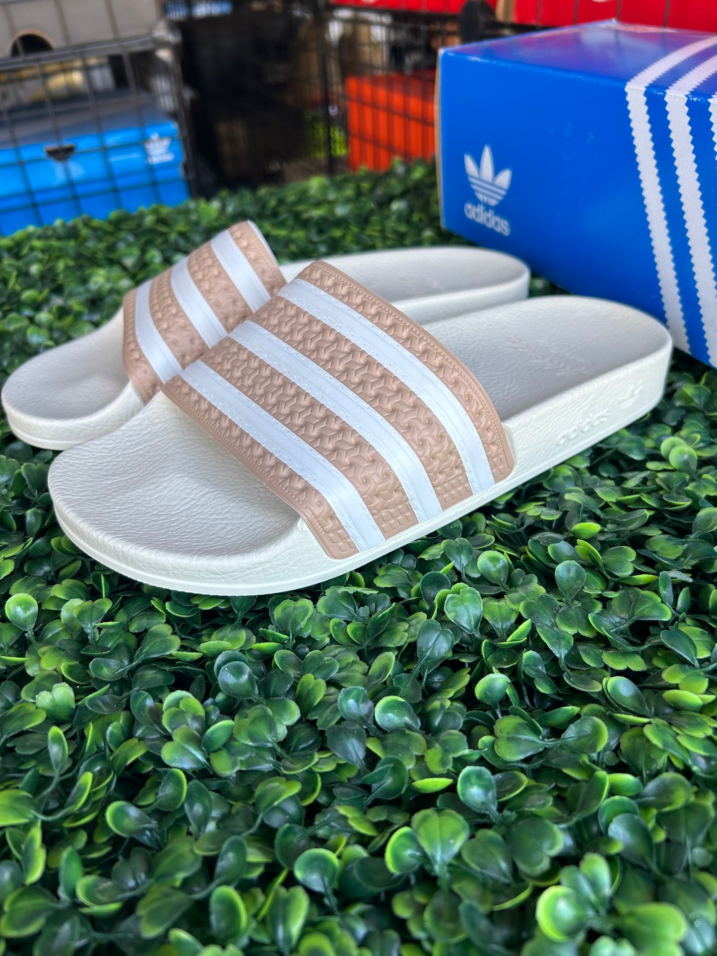 Adidas sandal size 5