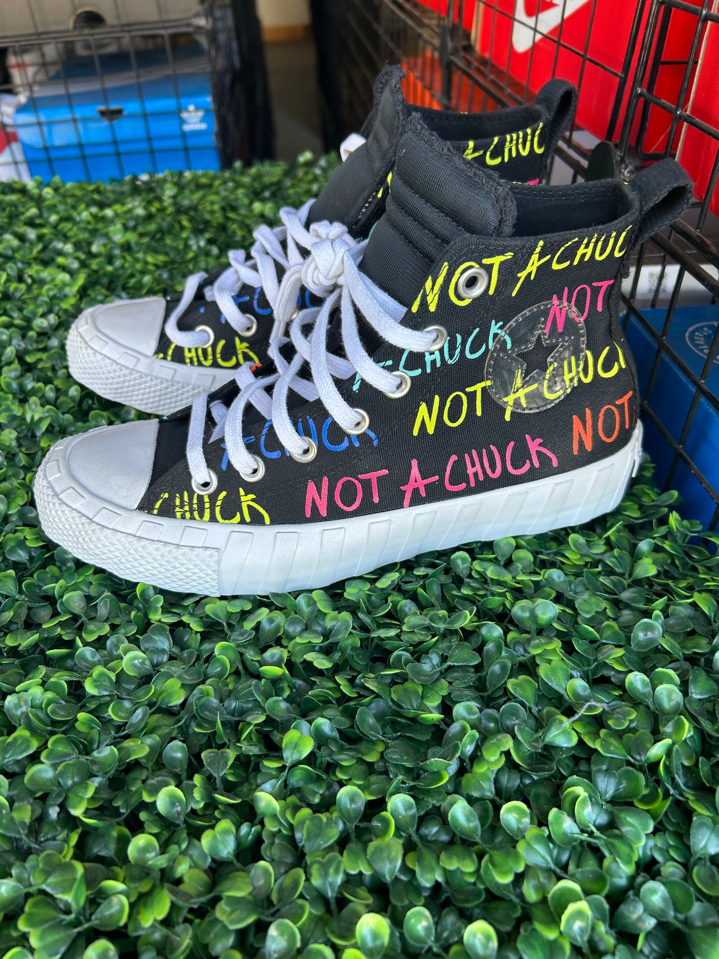 Converse unt1tl3d size 6