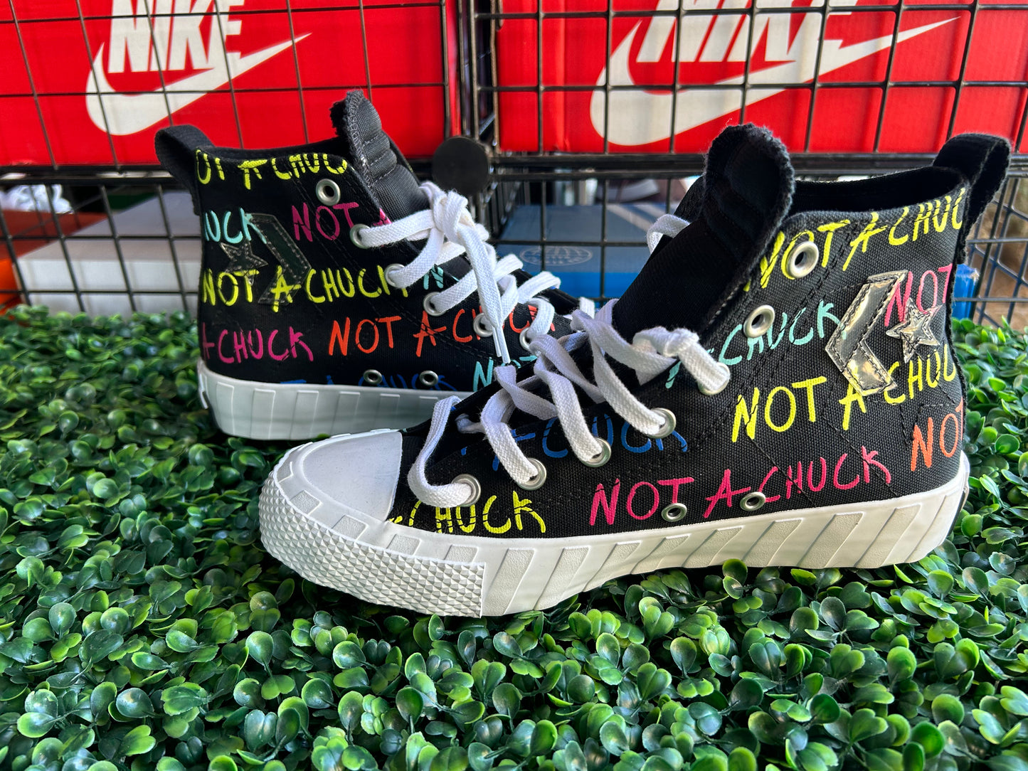 Converse unt1tl3d size 6