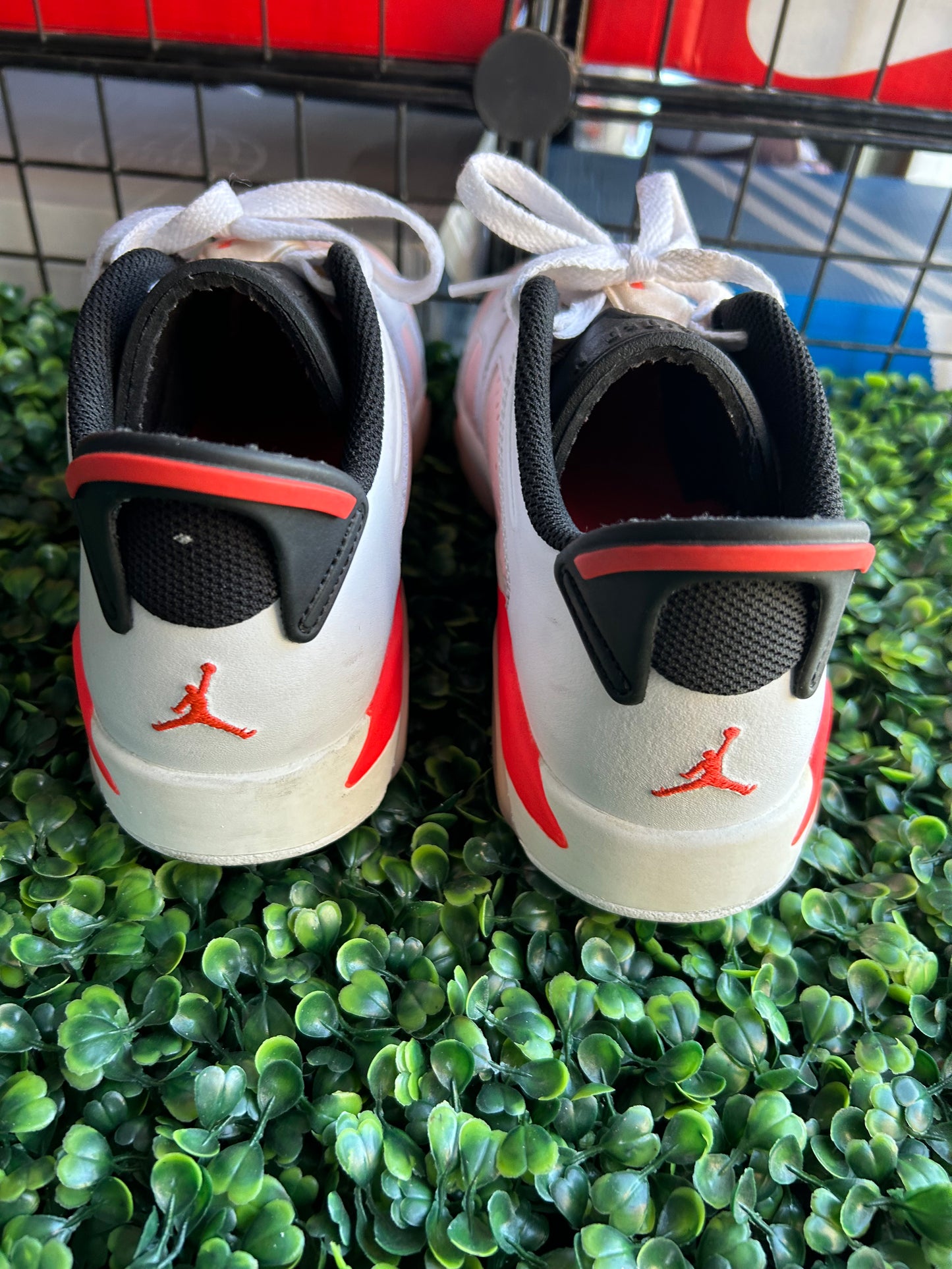 Nike Jordan retro v16 size 6.5