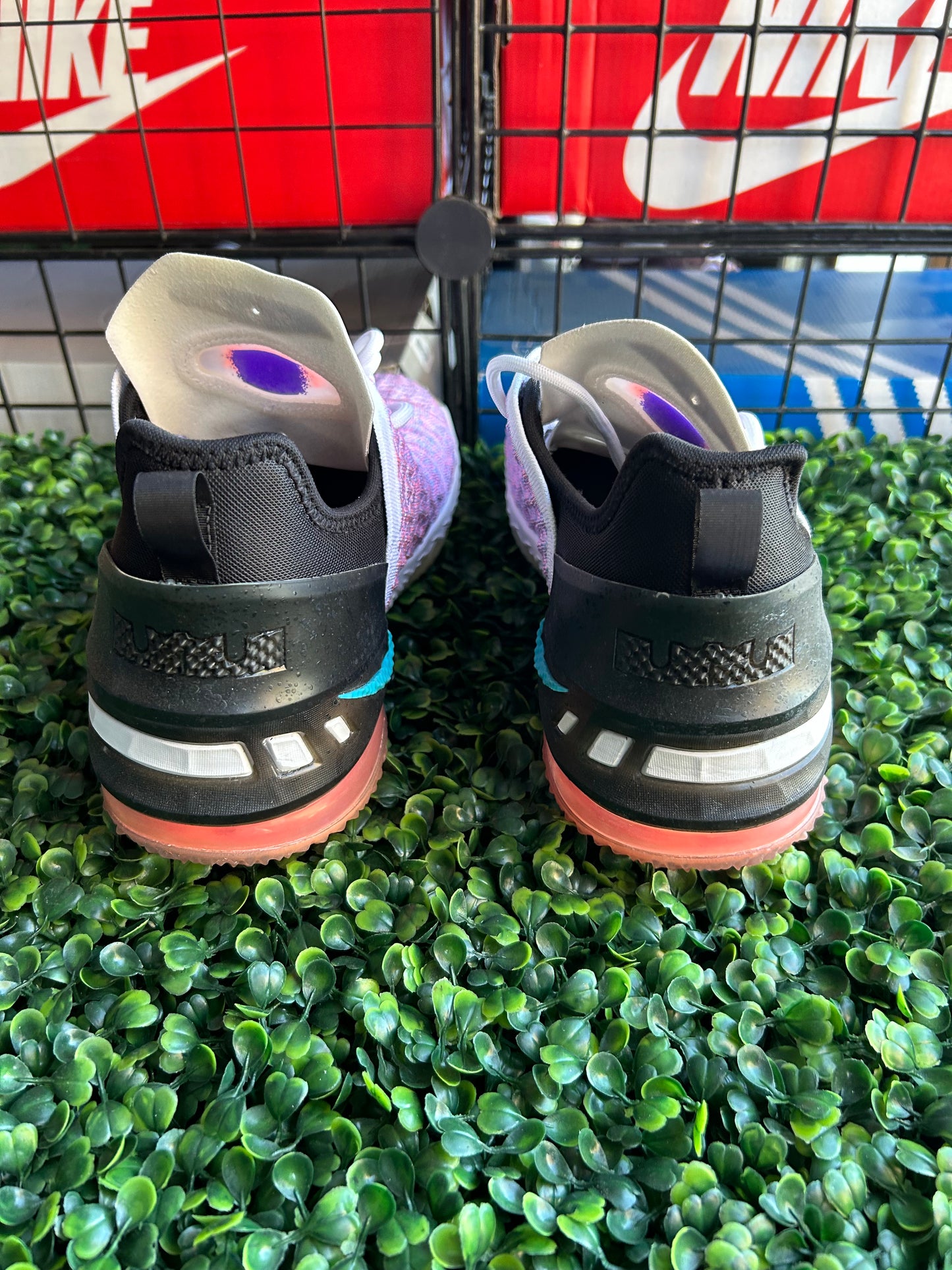 Nike Lebron size 6