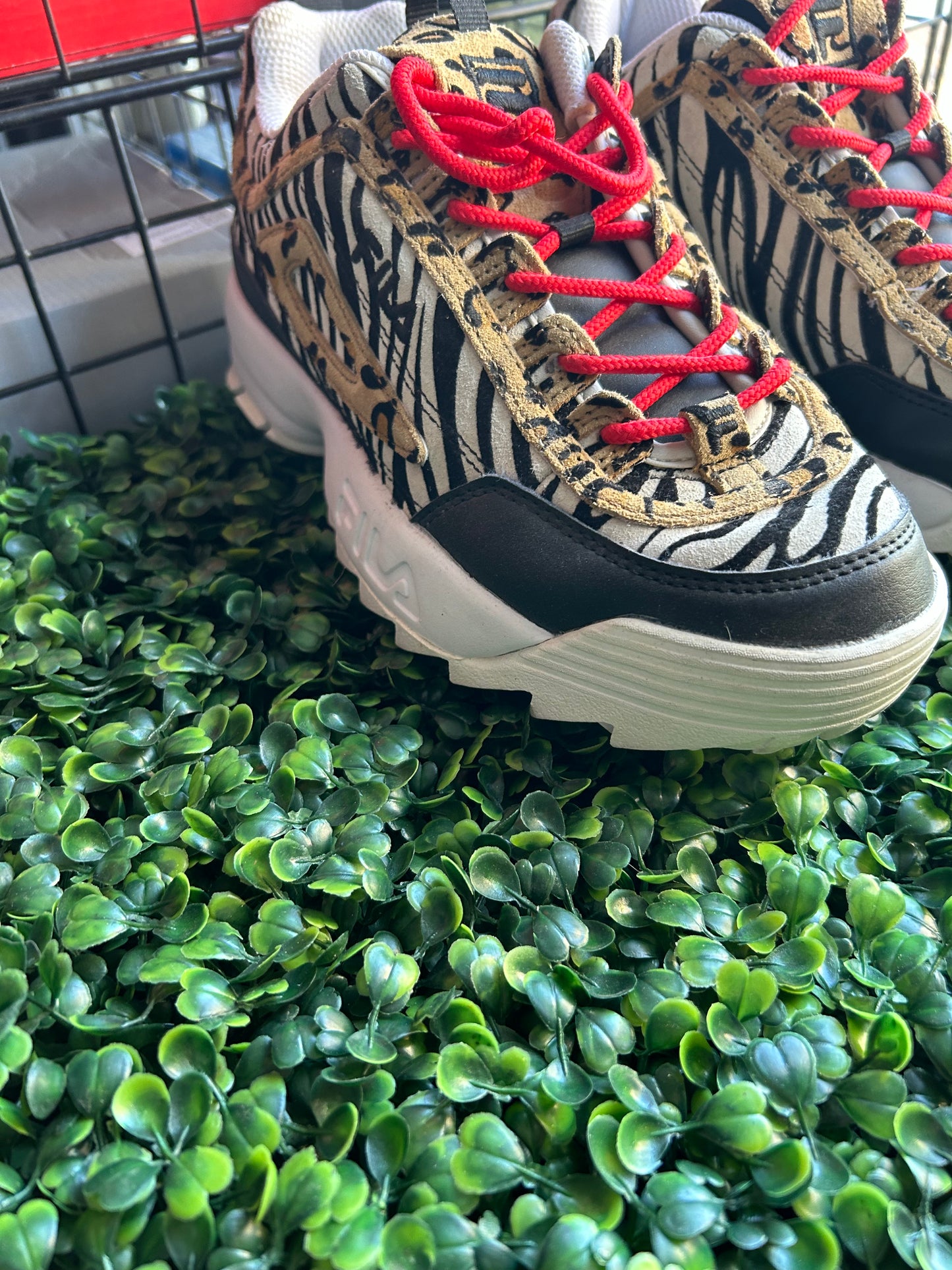 Fila disruptor size 6.5
