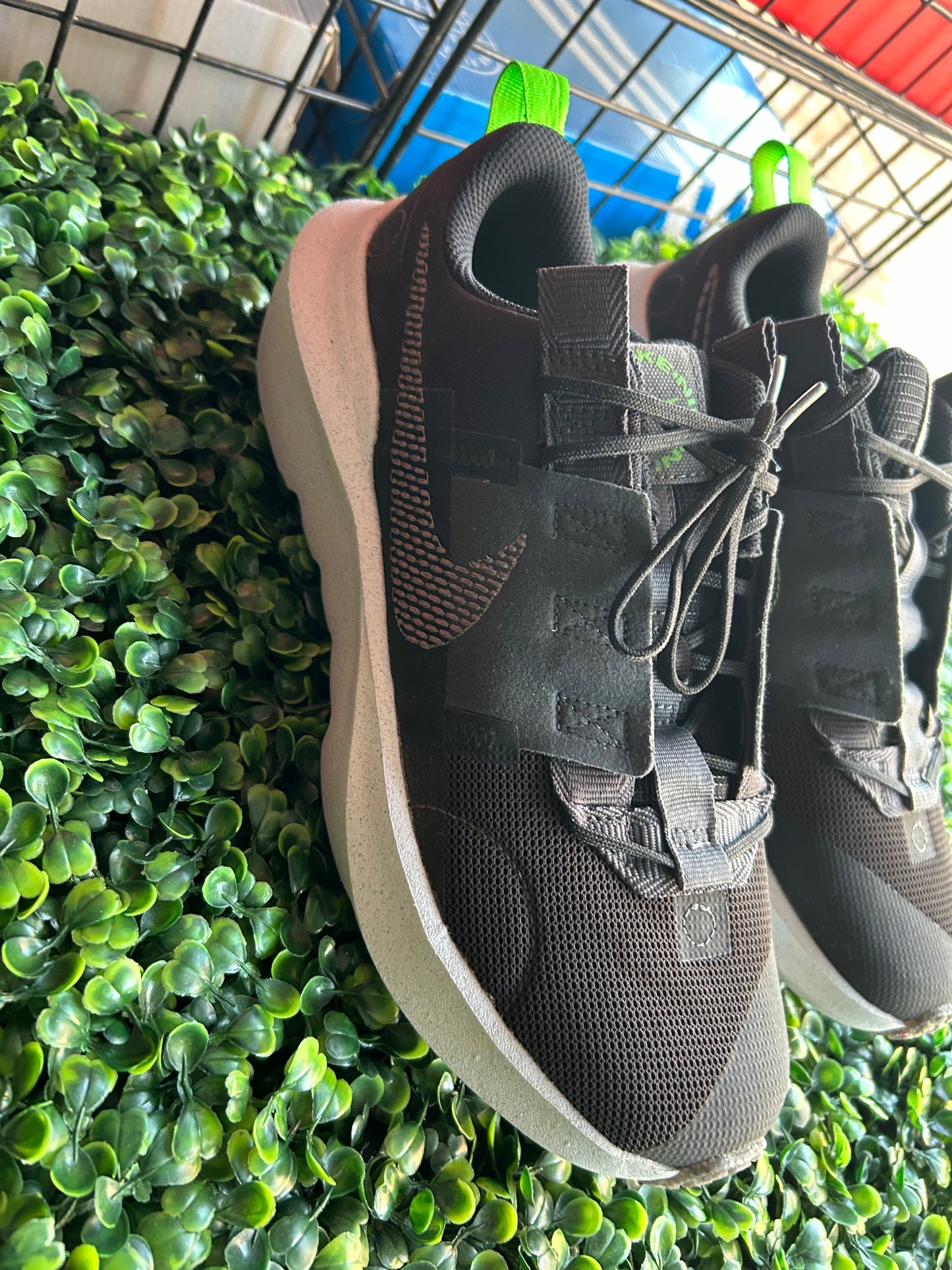 Nike crater impact size 7