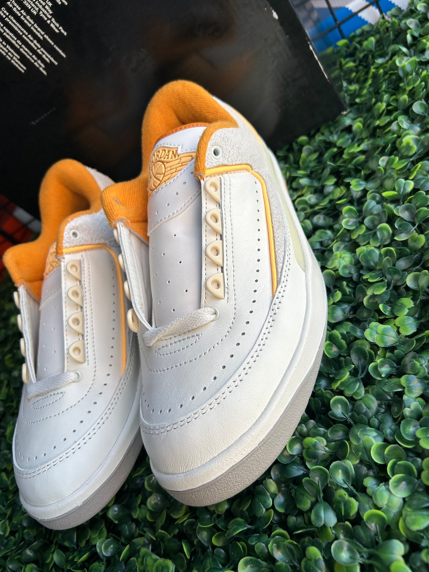 Nike Jordan two size 7