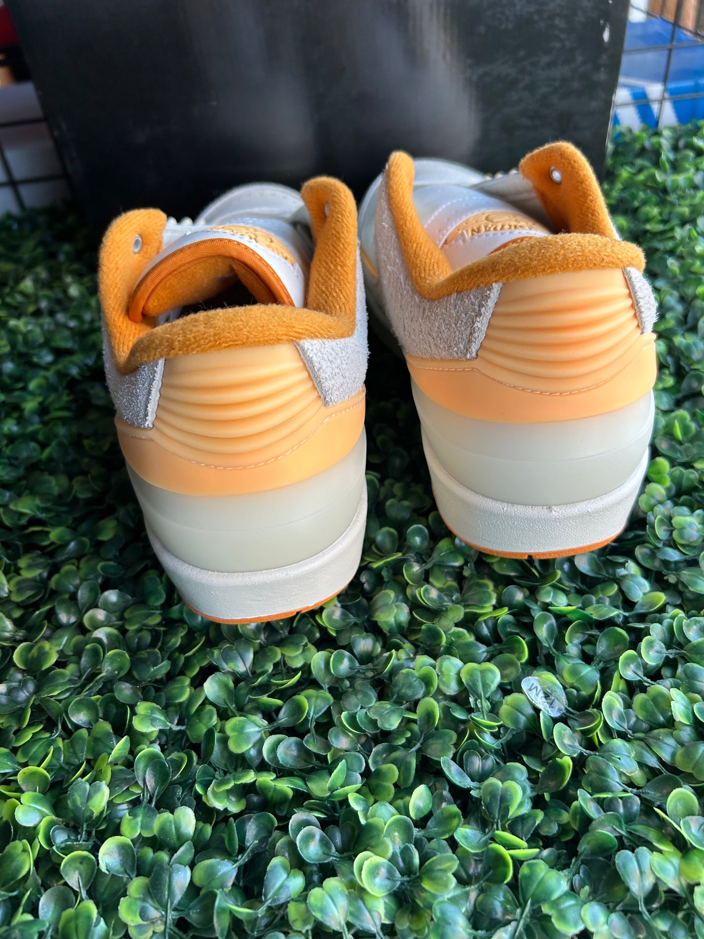 Nike Jordan two size 7