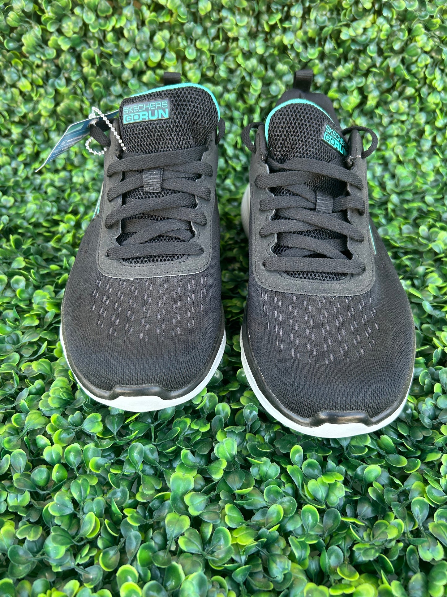 Sketchers cushion elite size 7.5