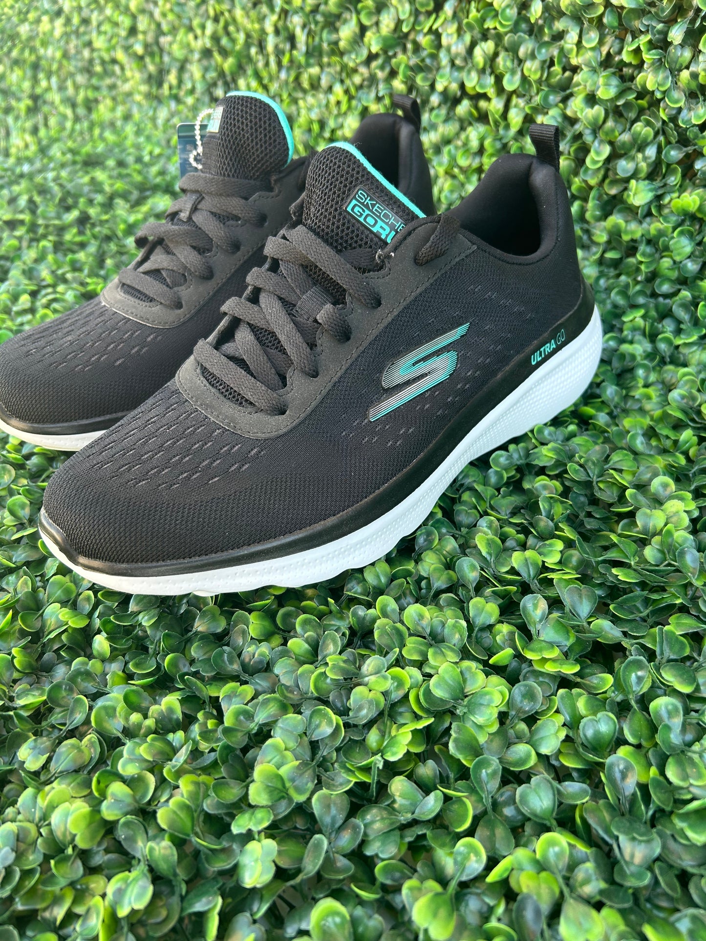 Sketchers cushion elite size 7.5