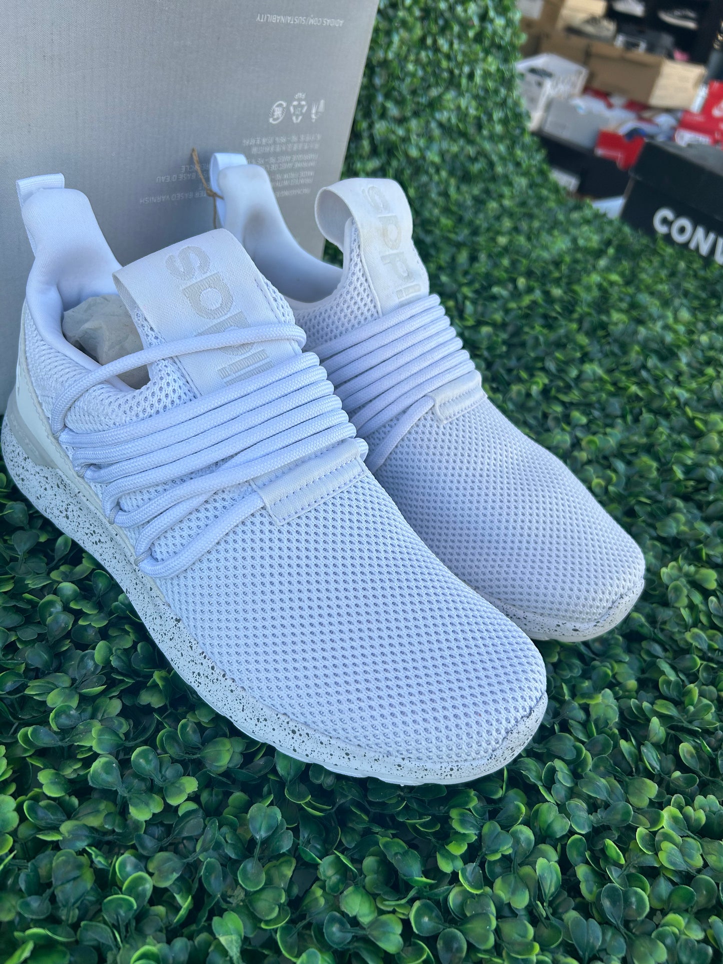 Adidas lite racer size 7