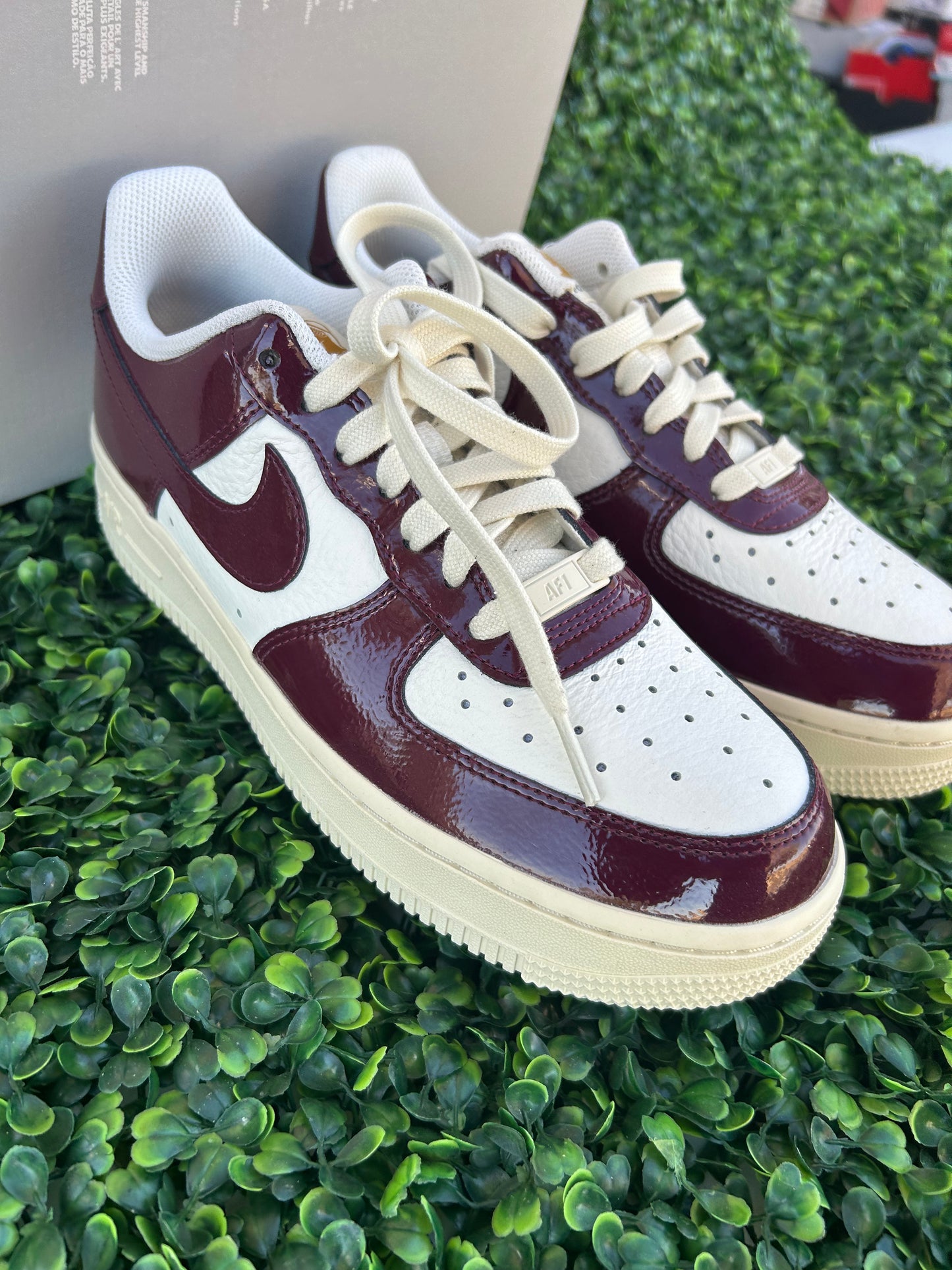 Nike Air Force 1 size 8w