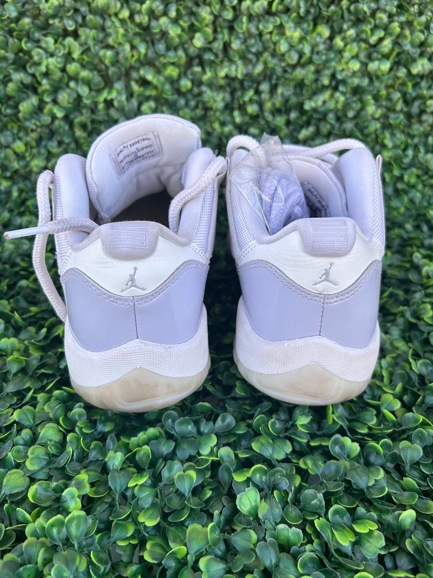 Nike air Jordan 11 size 8 women