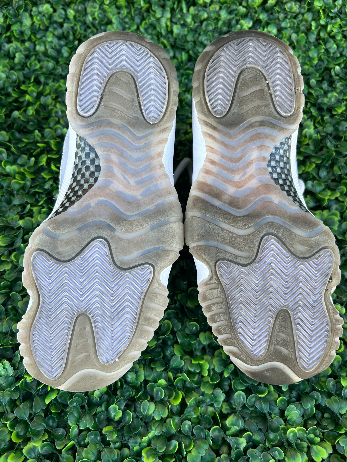Nike air Jordan 11 size 8 women