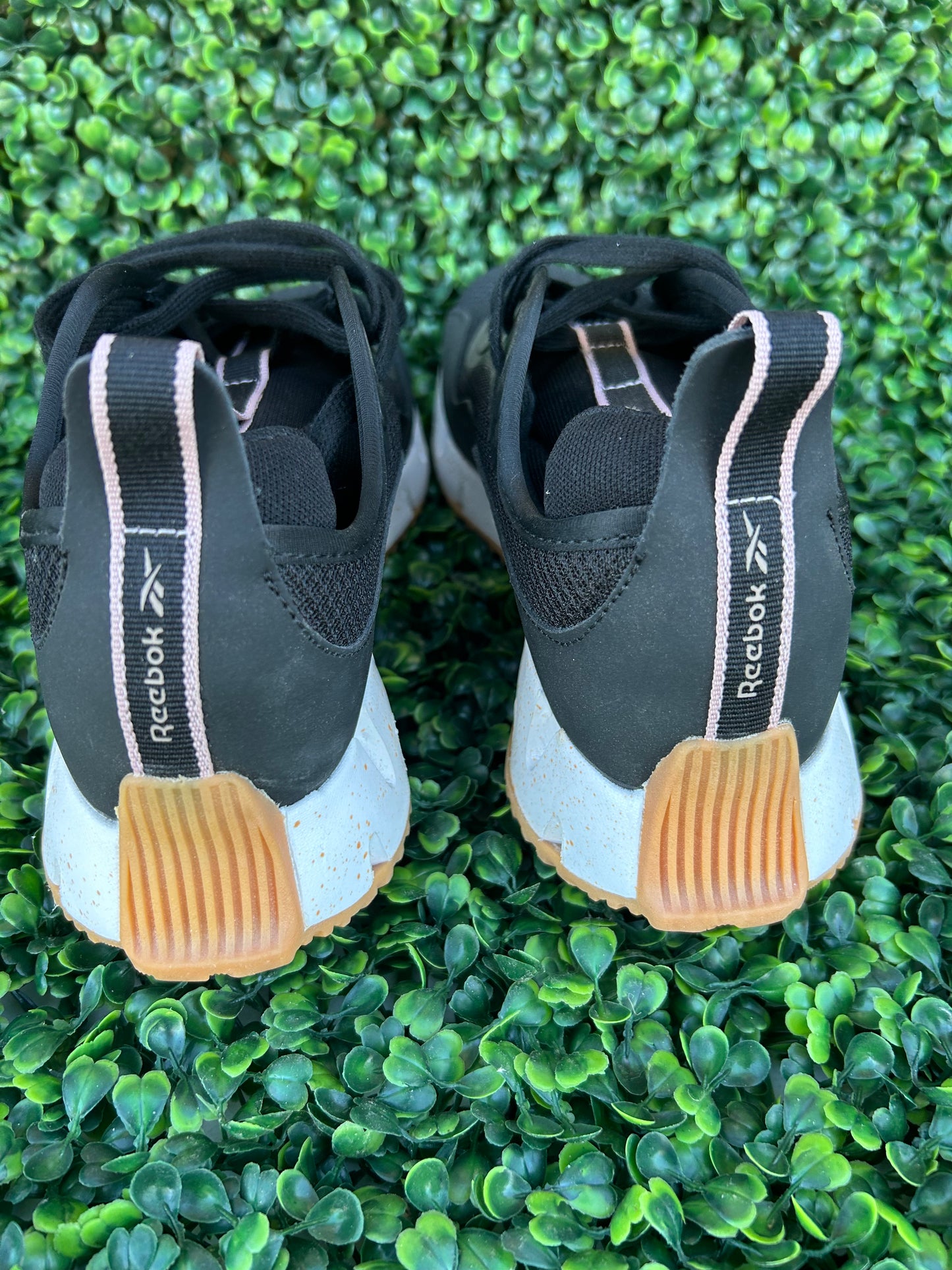 Reebok zig dunamica size 8.5