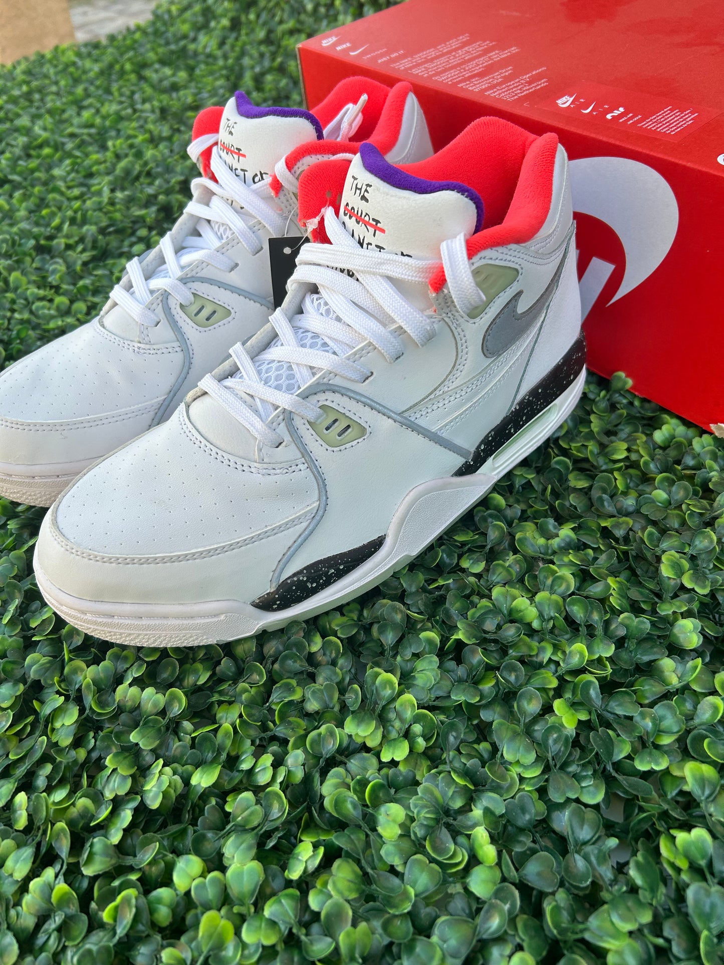 Nike air flight 89 size 8 size 8.5