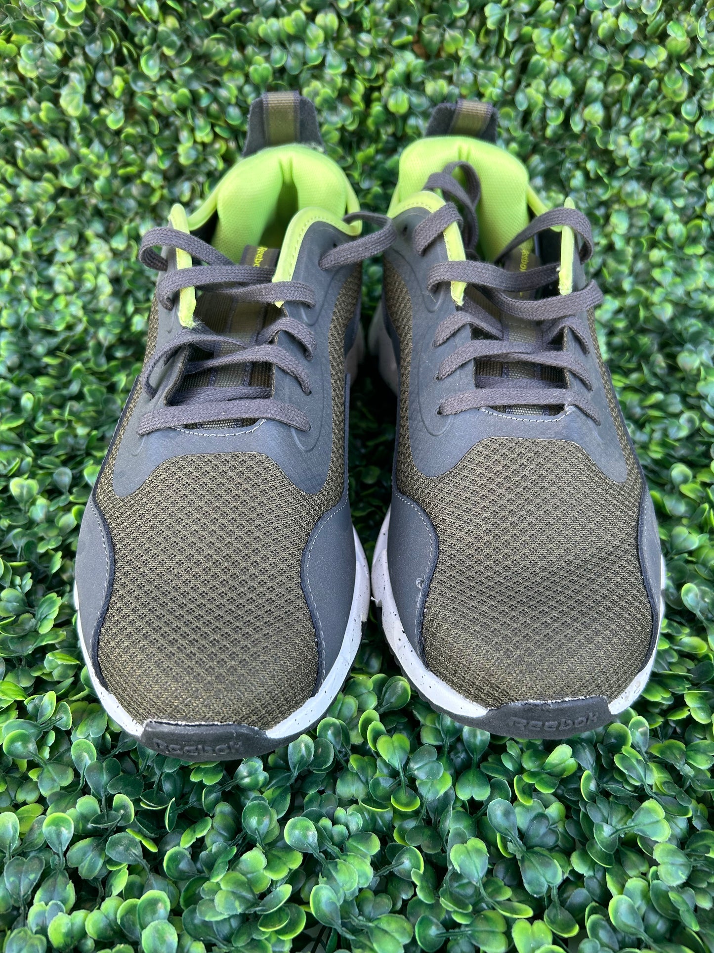Reebok zig dynamica size 9m