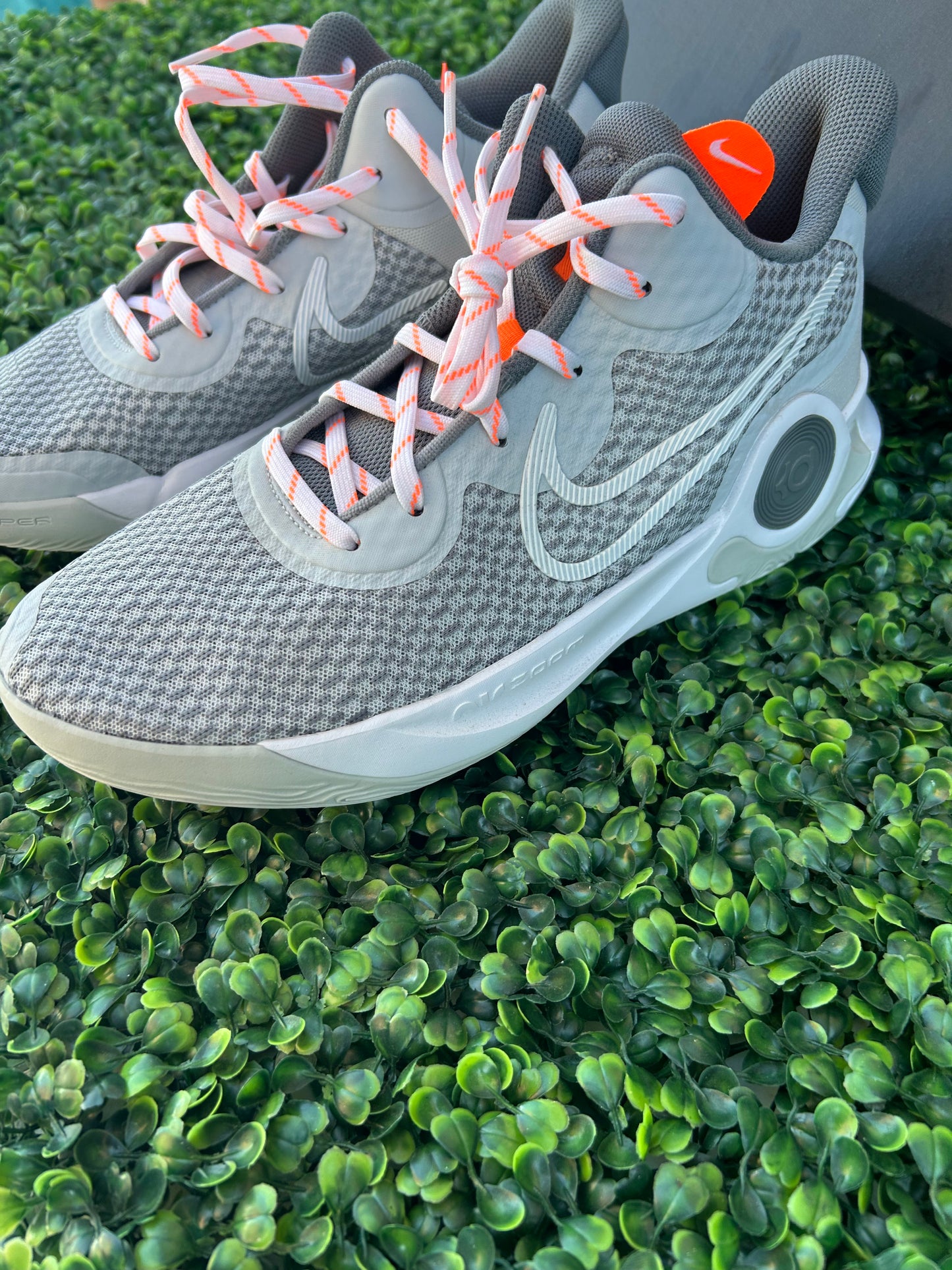 Nike kd tray size 9